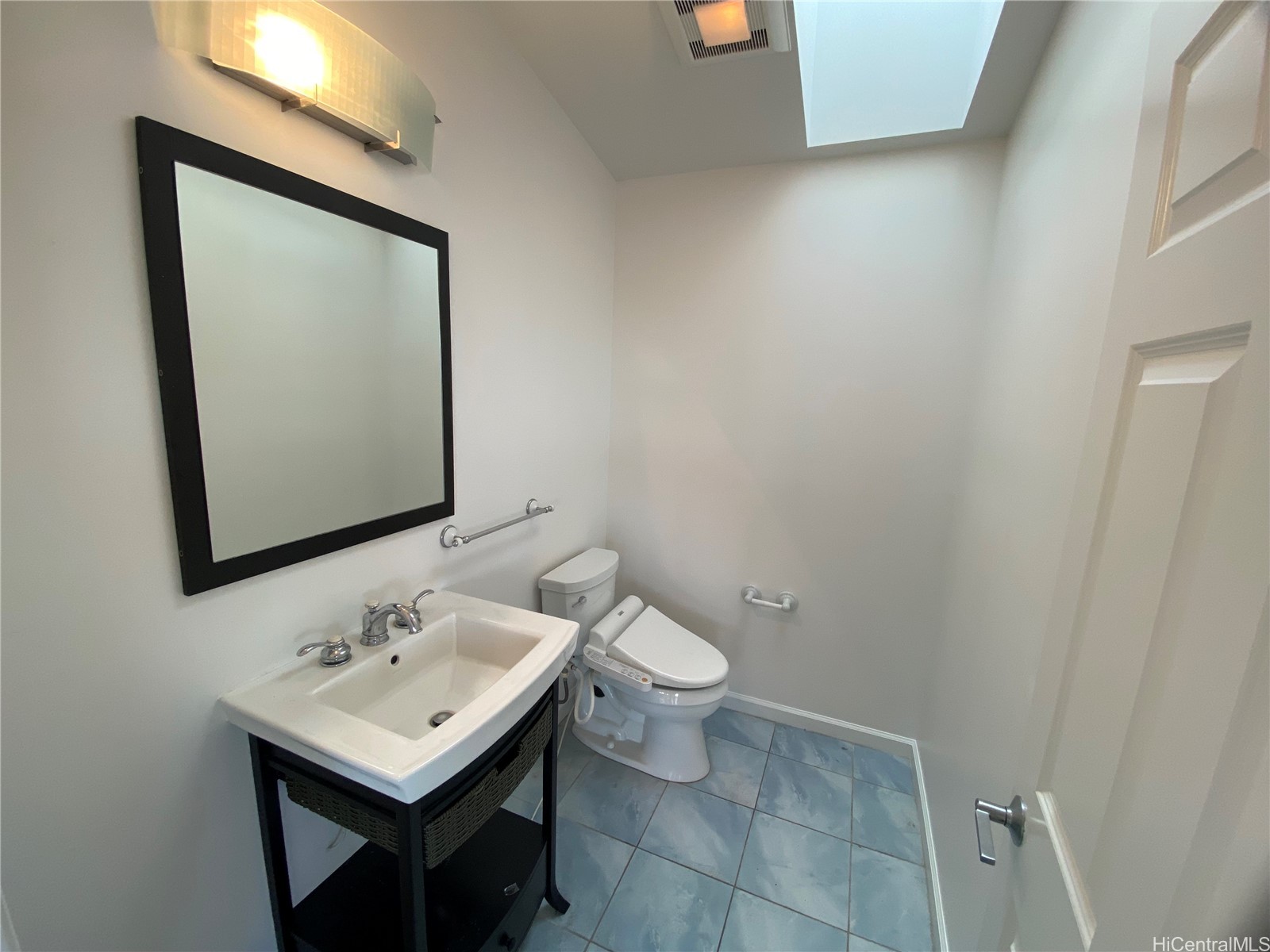 1886 St Louis Drive Property Photo 11