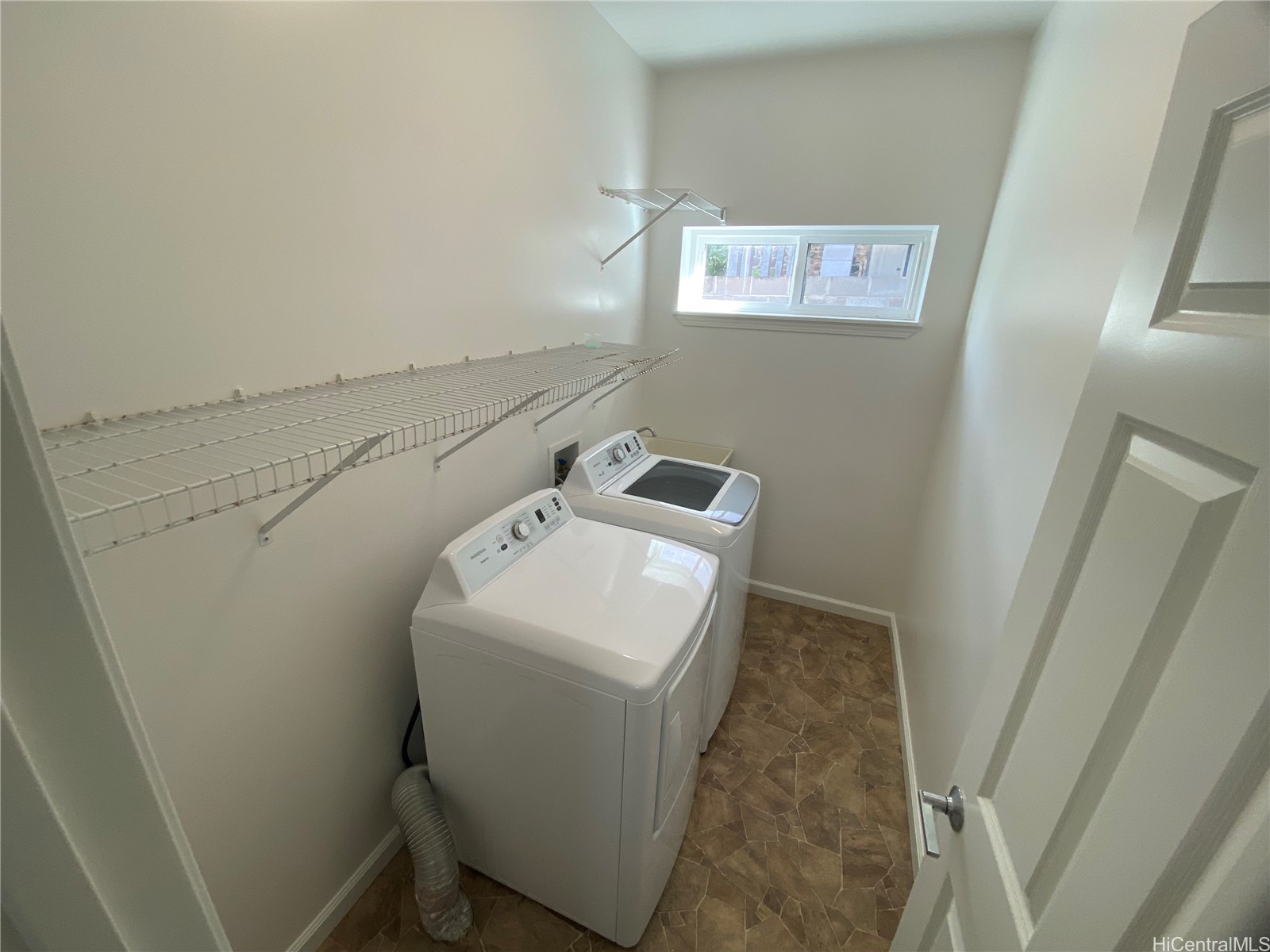 1886 St Louis Drive Property Photo 12