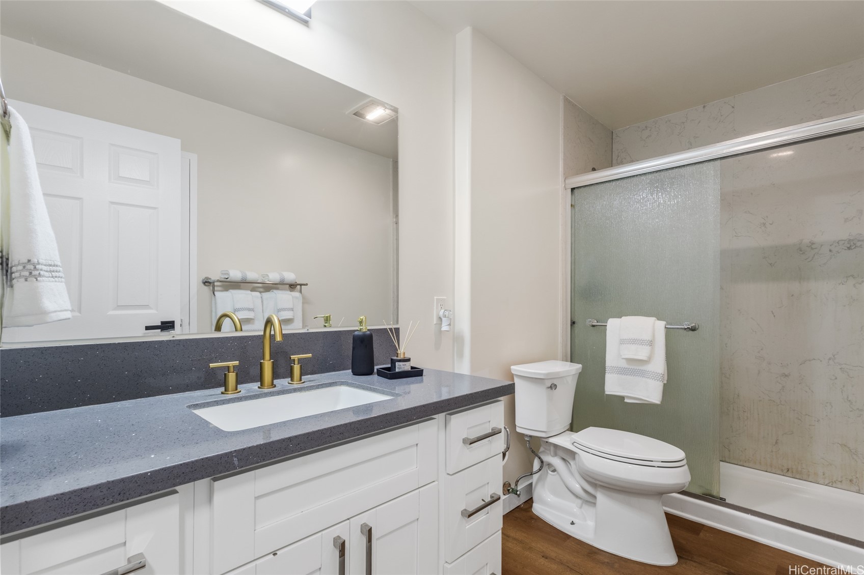 923 Upalu Street Property Photo 9