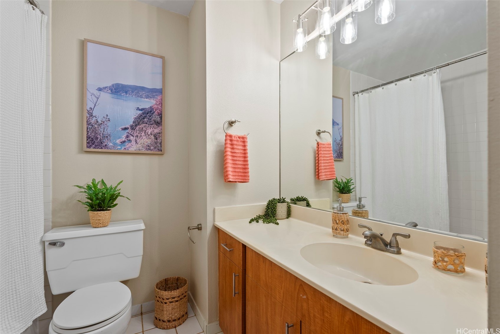 1015 Aoloa Place 247 Property Photo 15