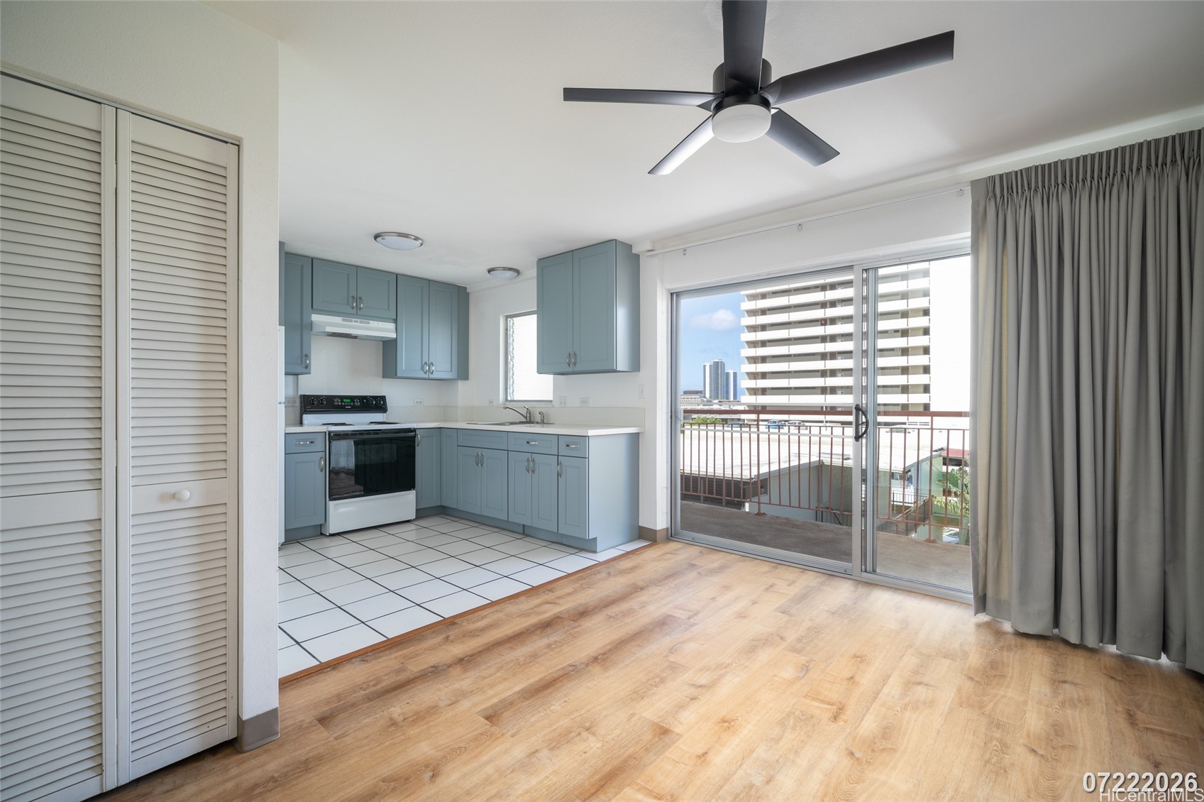 1654 Liholiho Street 15 Property Photo 3