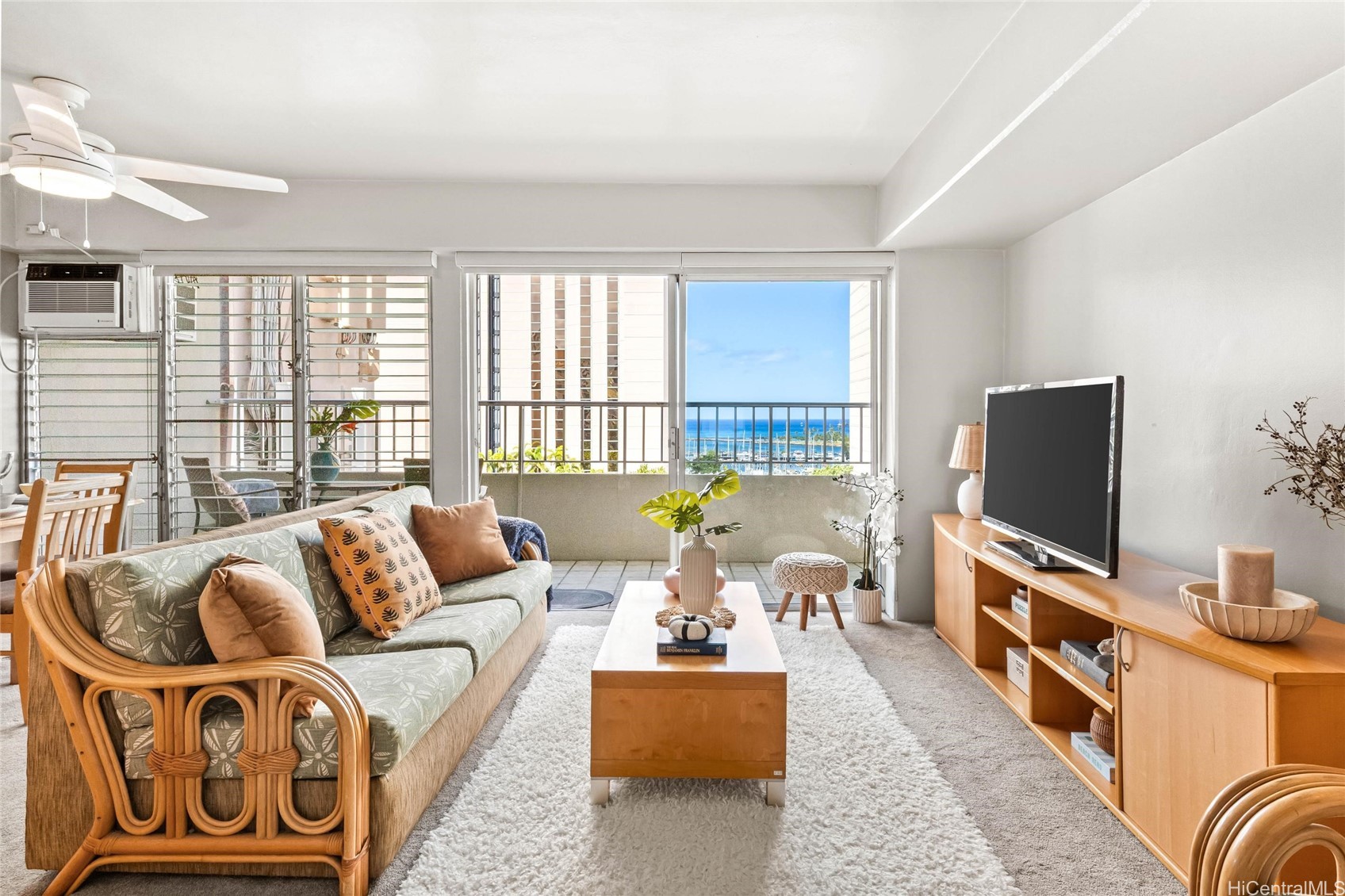 1690 Ala Moana Boulevard 1105 Property Photo 6