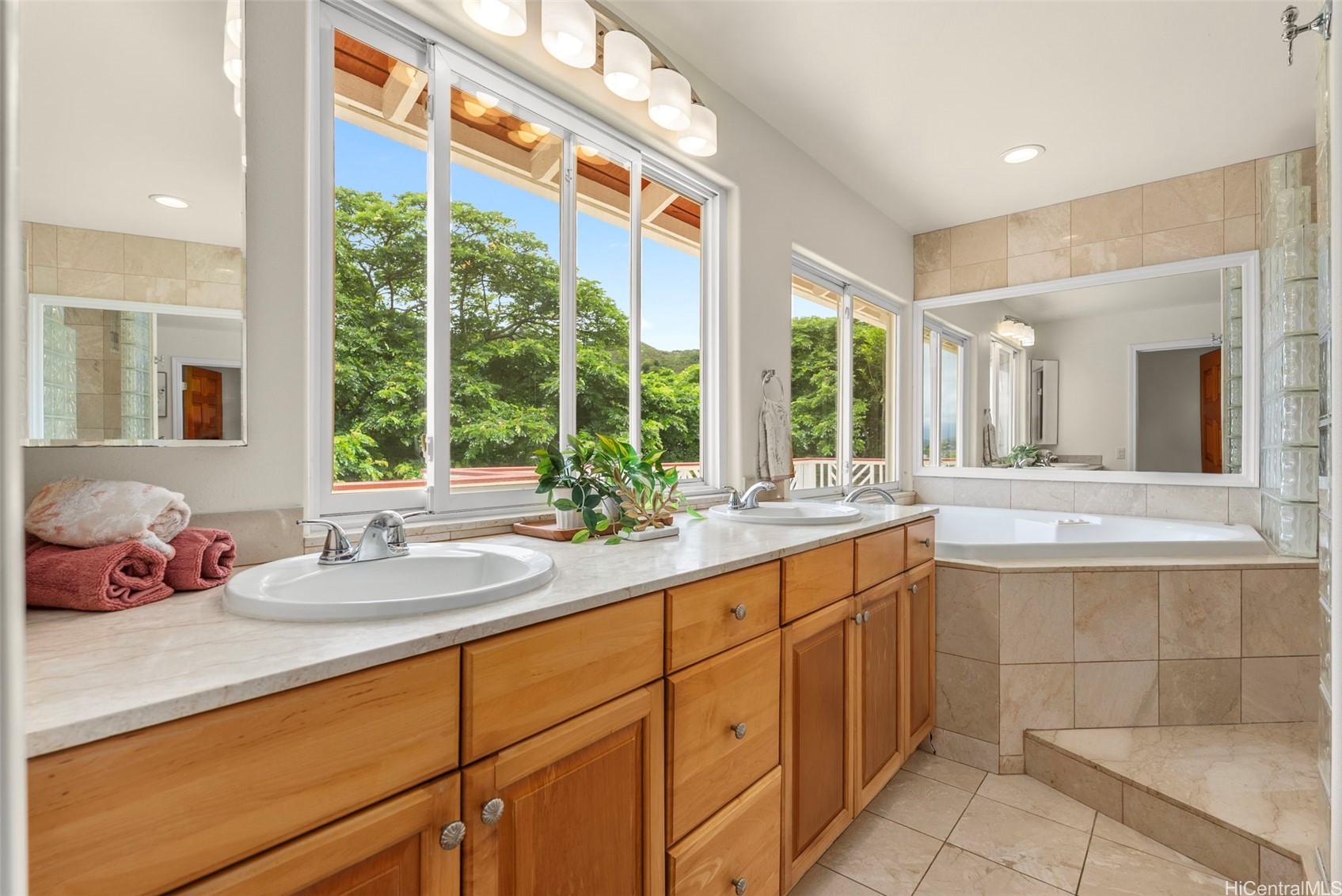 44-119 Kahinani Way D Property Photo 14