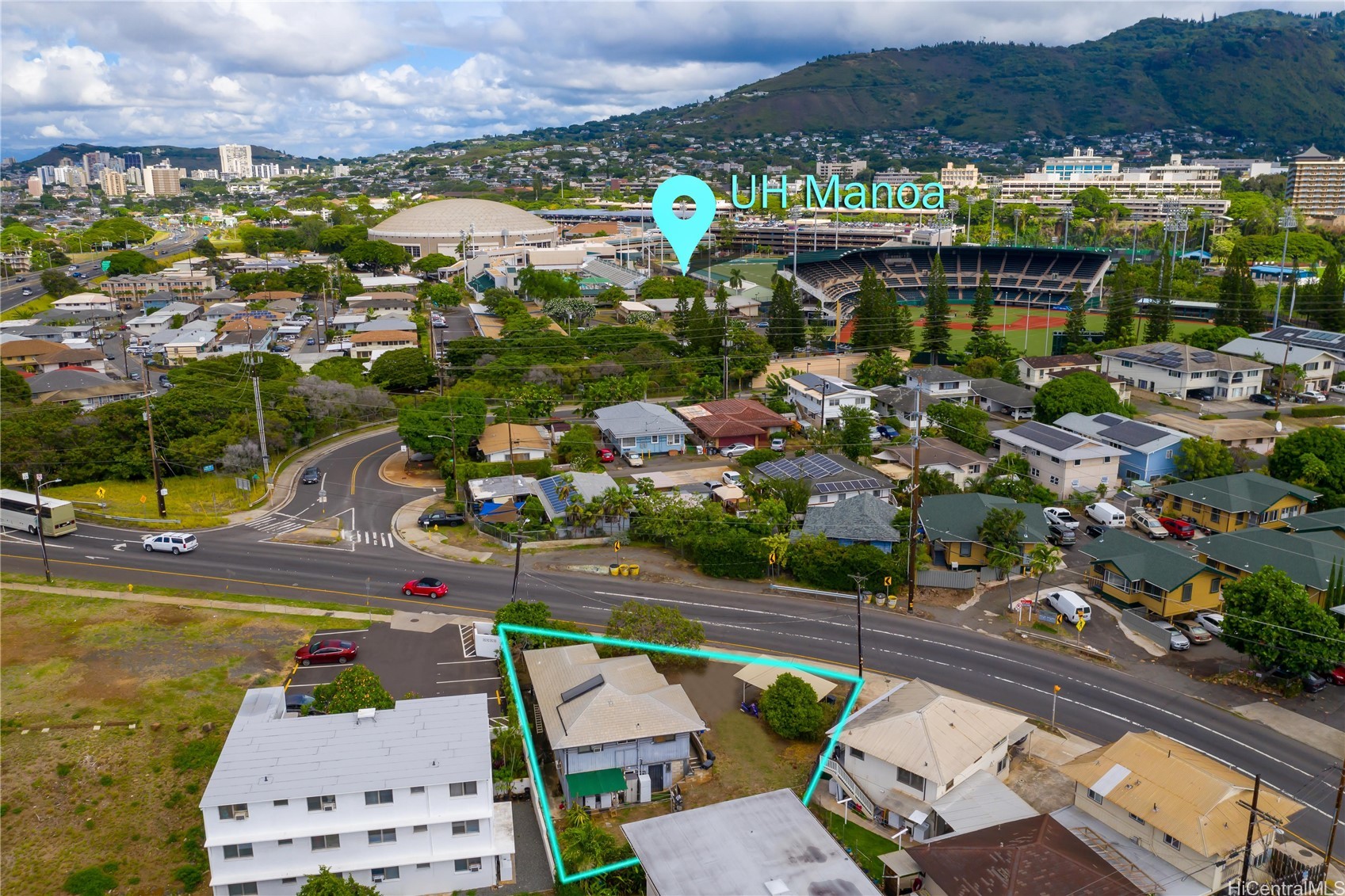 2805 Waialae Avenue Property Photo 11