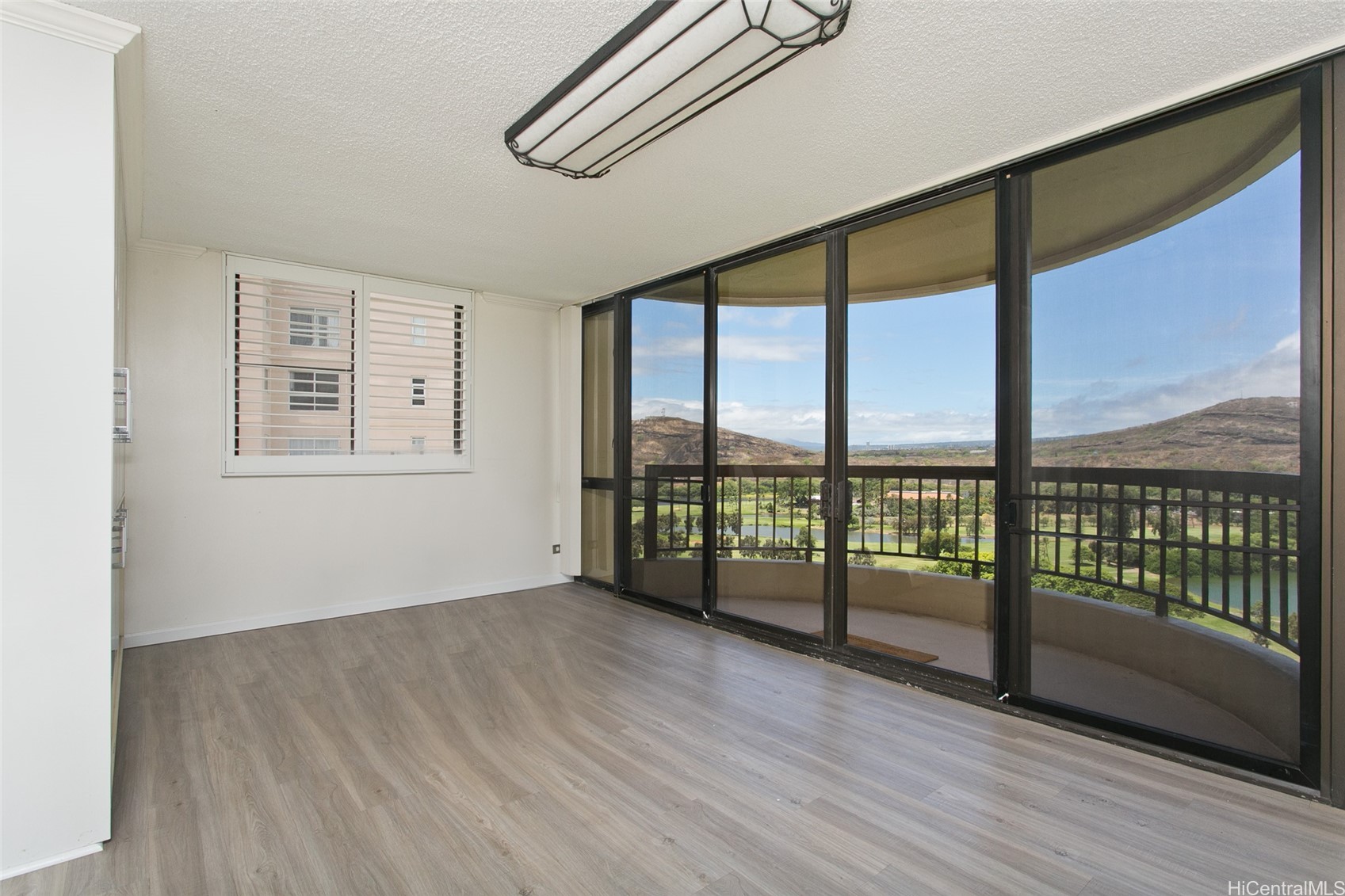 3050 Ala Poha Place 18w Property Photo 5