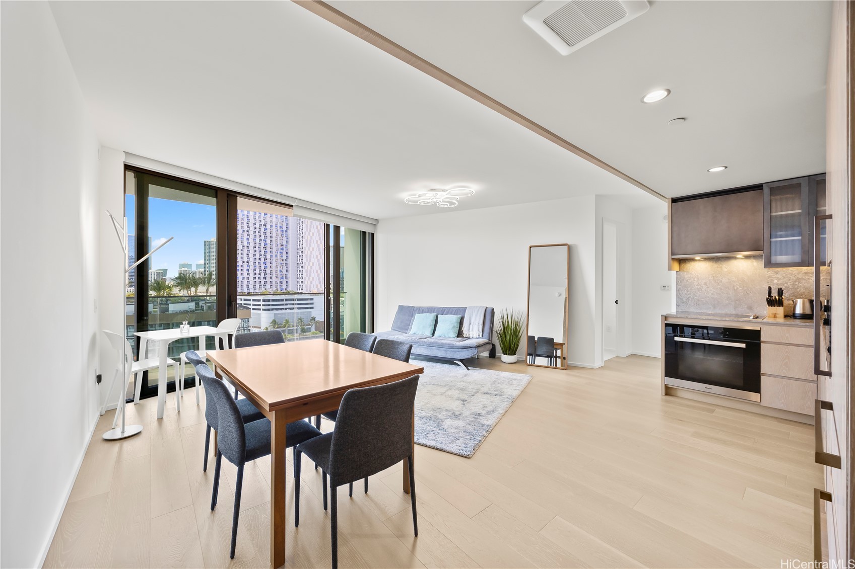 1000 Auahi Street 1013 Property Photo 6