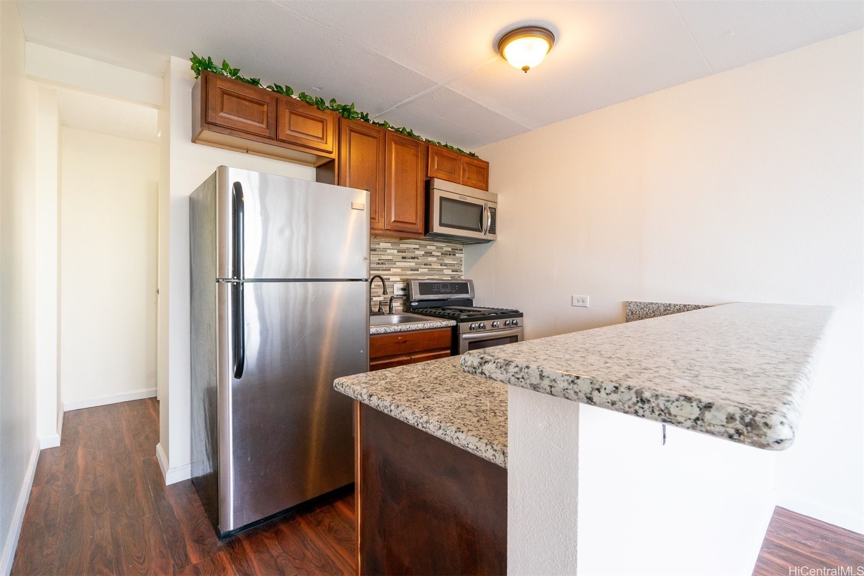 2509 Ala Wai Boulevard 301 Property Photo 4