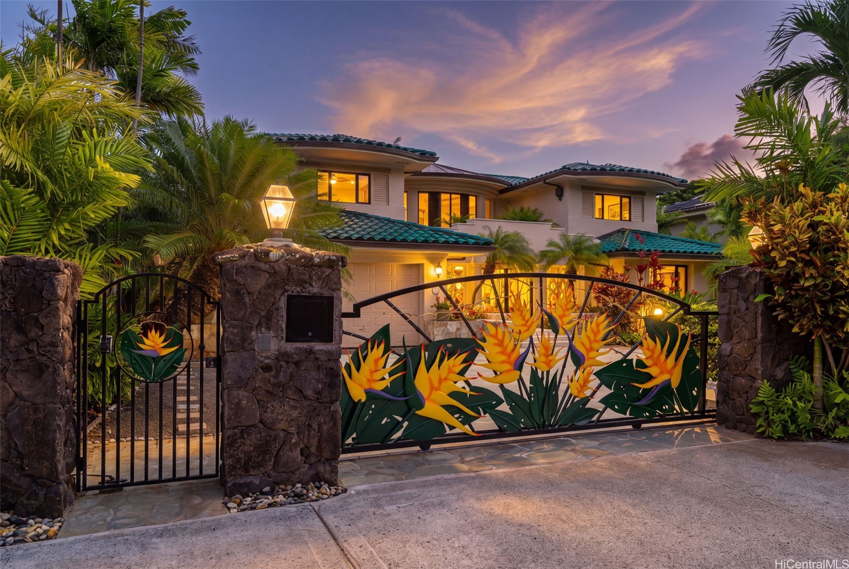 5599 Kalanianaole Highway Property Photo 3