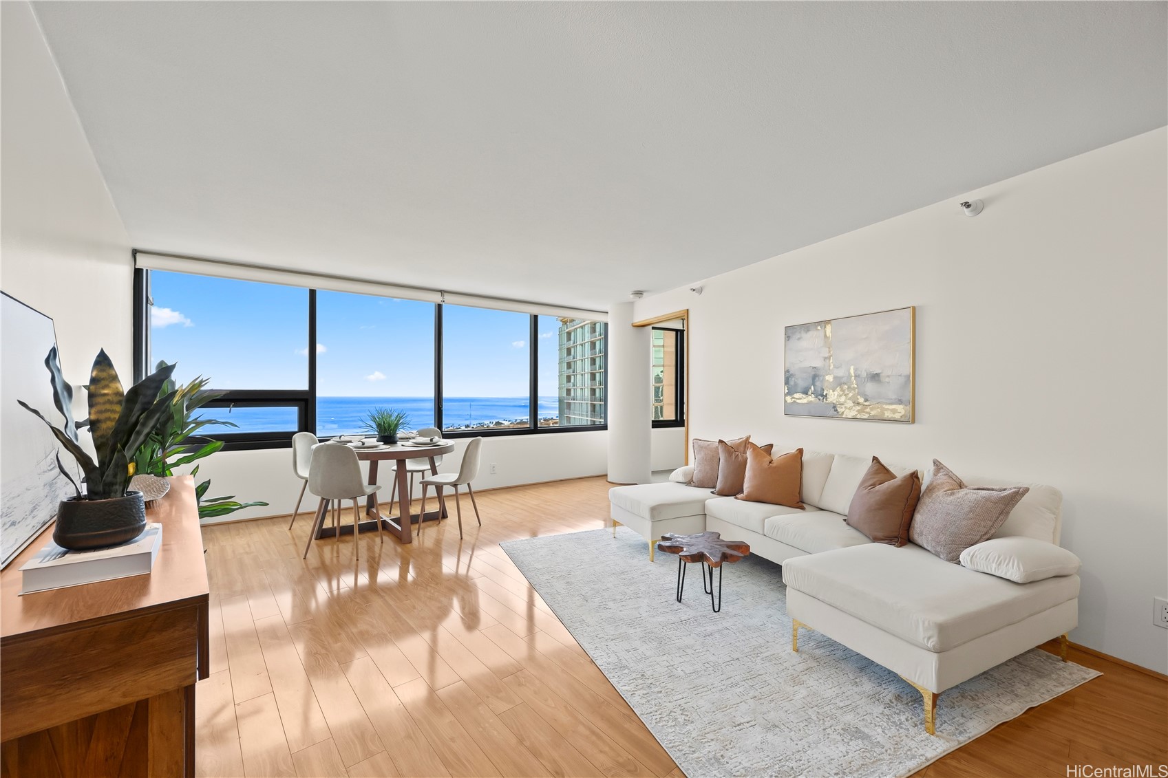 1330 Ala Moana Boulevard 4002 Property Photo 1