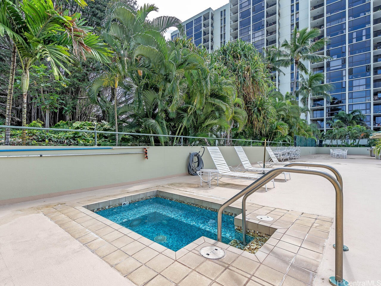 322 Aoloa Street Ph8 Property Photo 20