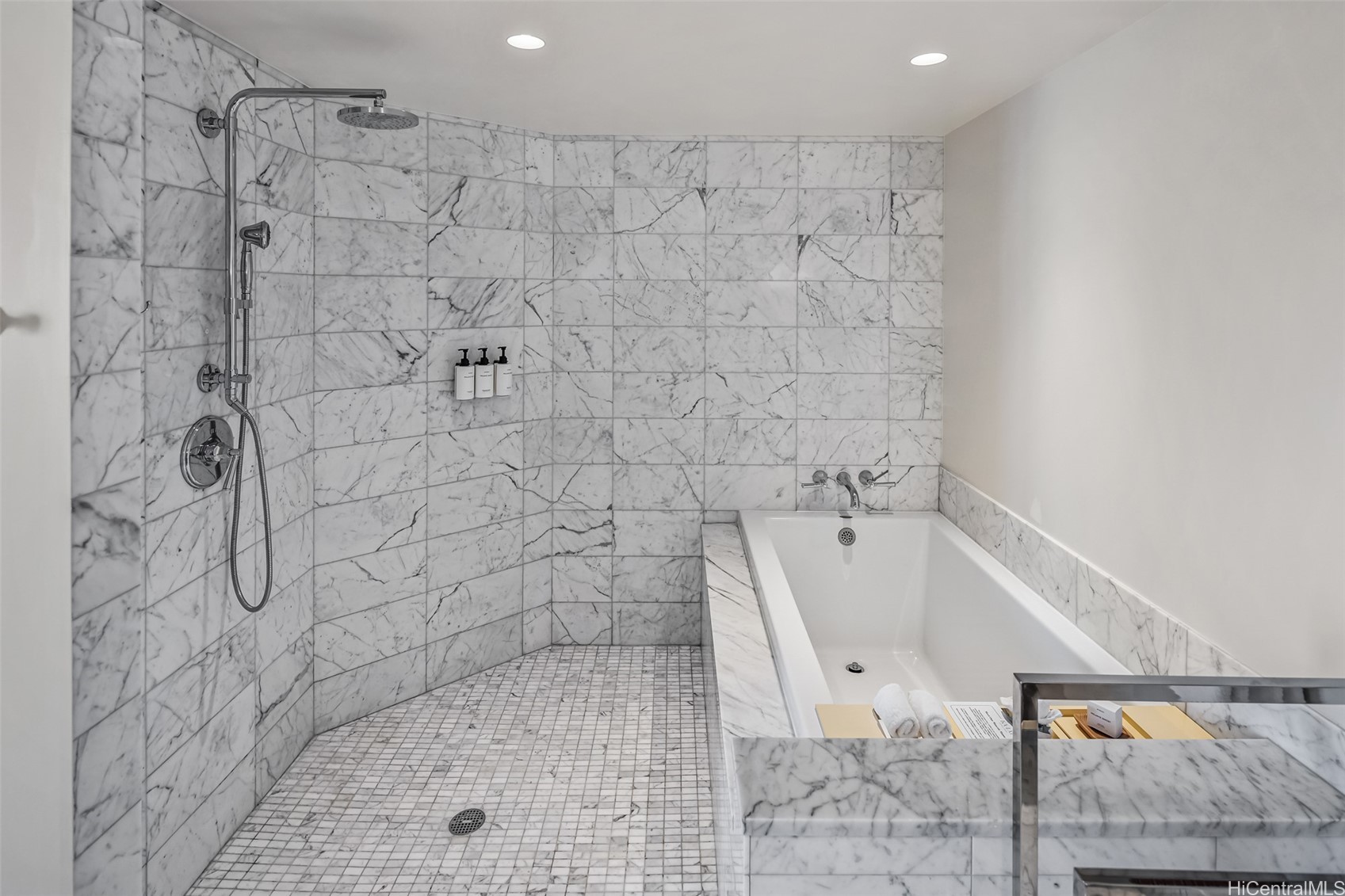 223 Saratoga Road 3103 Property Photo 12