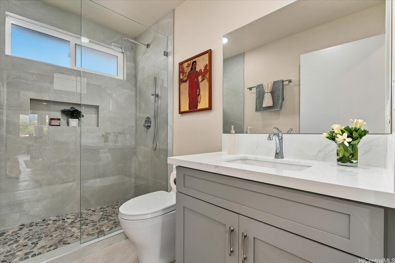 679 Kihapai Street D Property Photo 12
