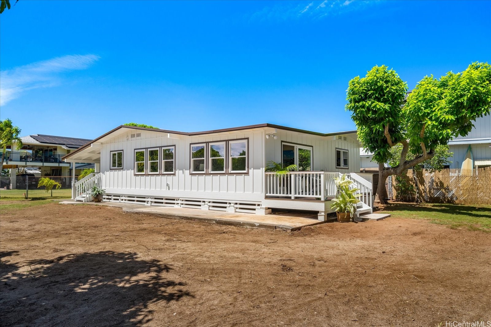 679 Kihapai Street D Property Photo 17