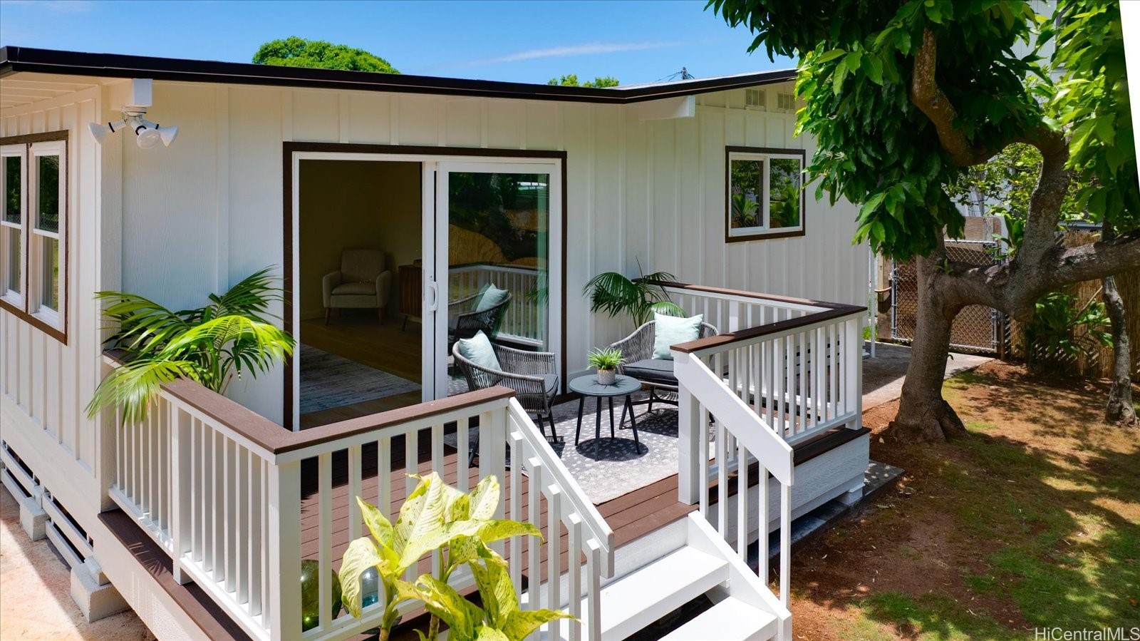 679 Kihapai Street D Property Photo 19