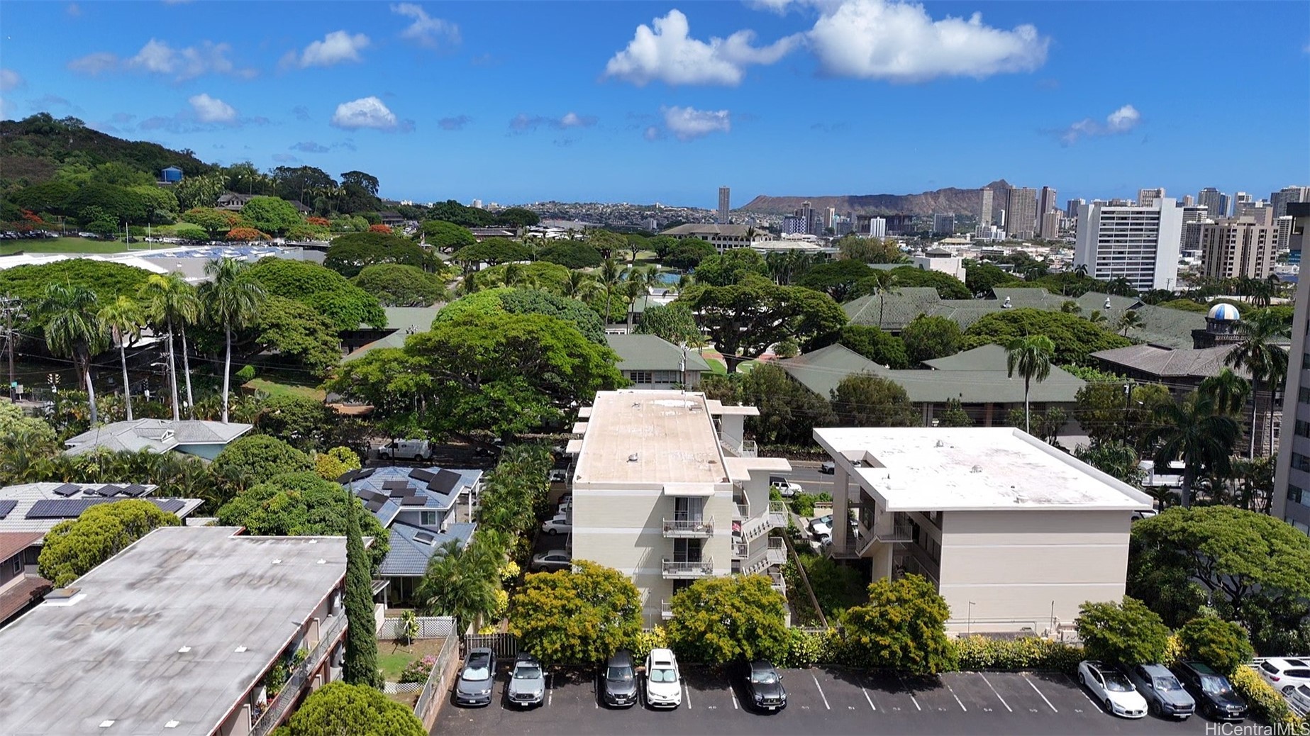1830 Punahou Street Property Photo 4