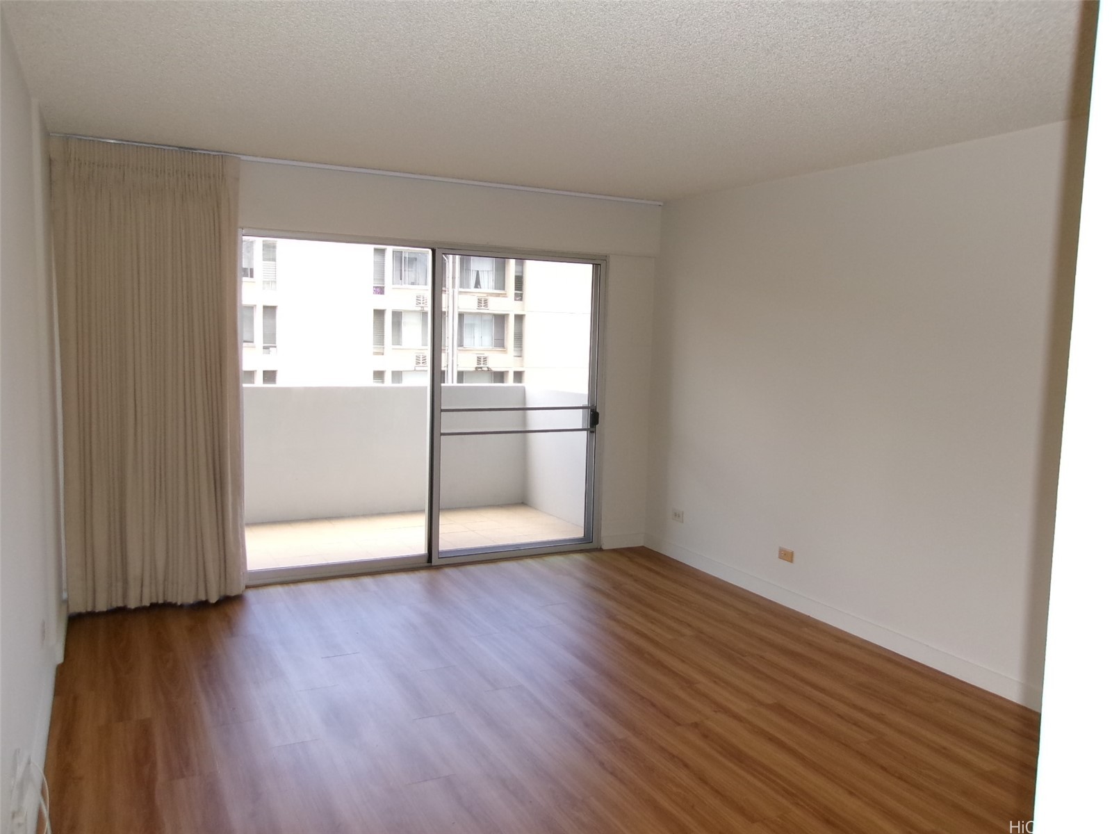 2421 Ala Wai Boulevard 803 Property Photo 2
