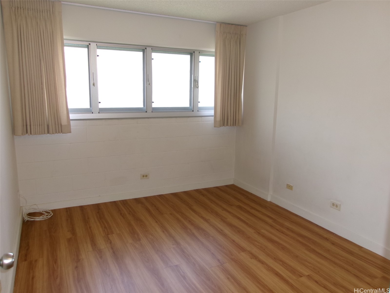 2421 Ala Wai Boulevard 803 Property Photo 7