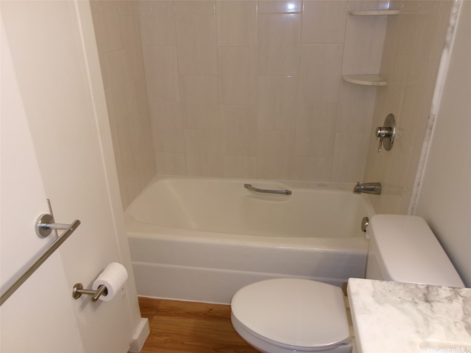 2421 Ala Wai Boulevard 803 Property Photo 11