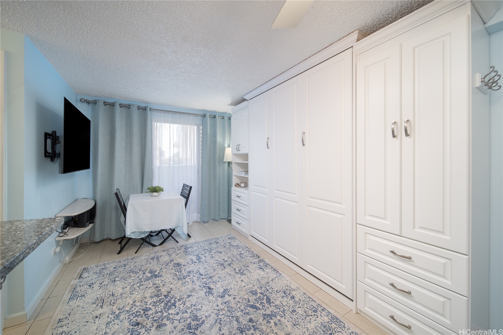 2463 Kuhio Avenue 504 Property Photo 6