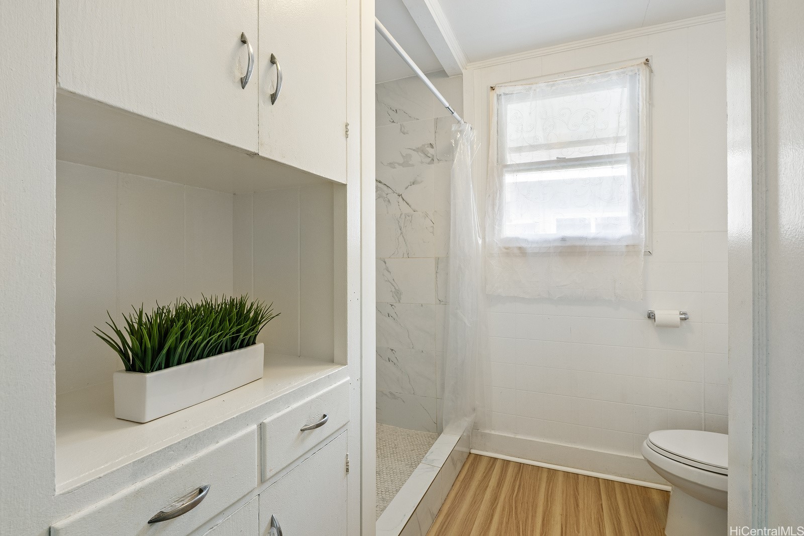 3279 Hoanoho Place Property Photo 10