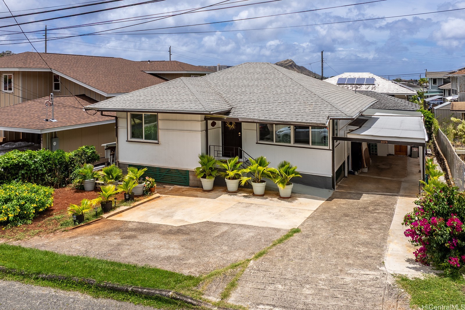 3279 Hoanoho Place Property Photo 25