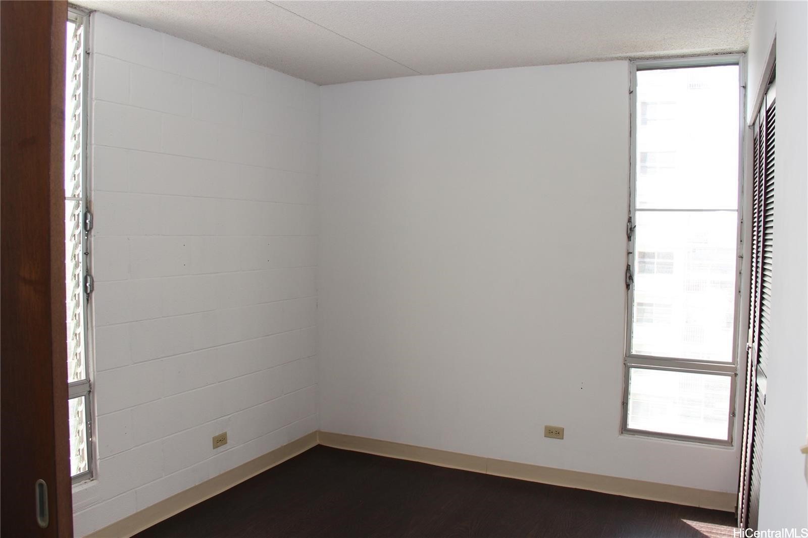 1624 Dole Street 504 Property Photo 4