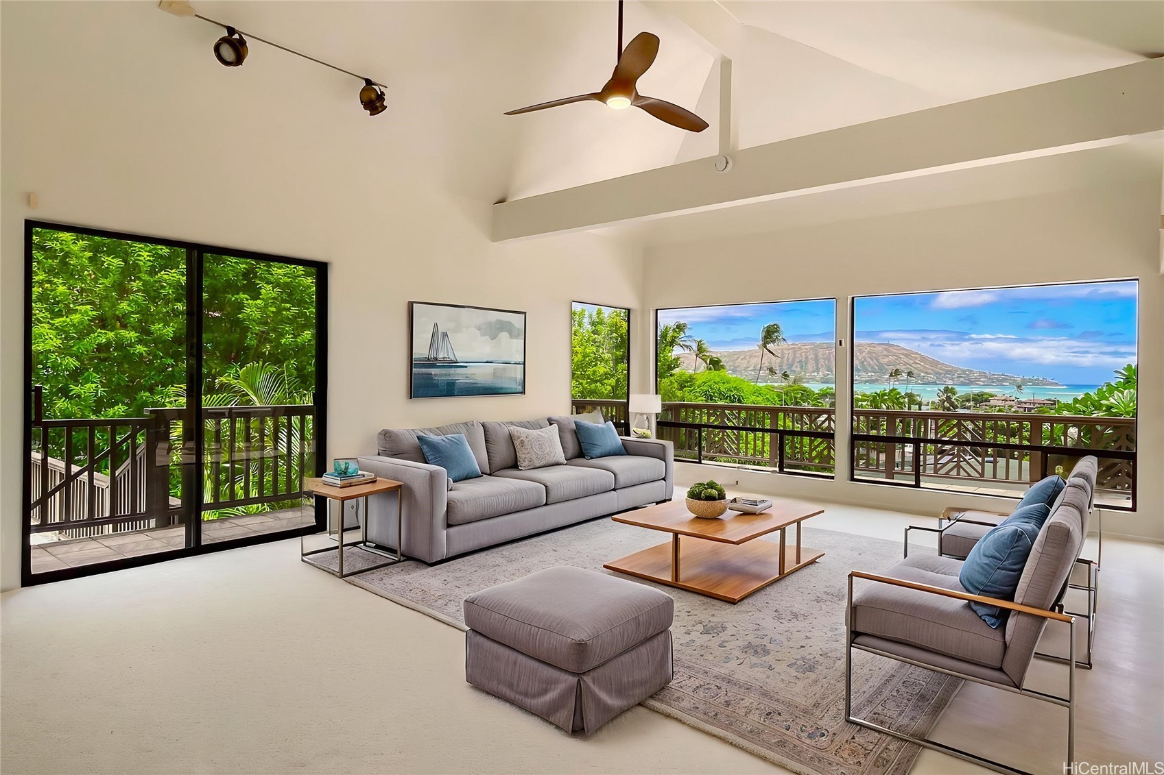 5926 Kalanianaole Highway Property Photo 1