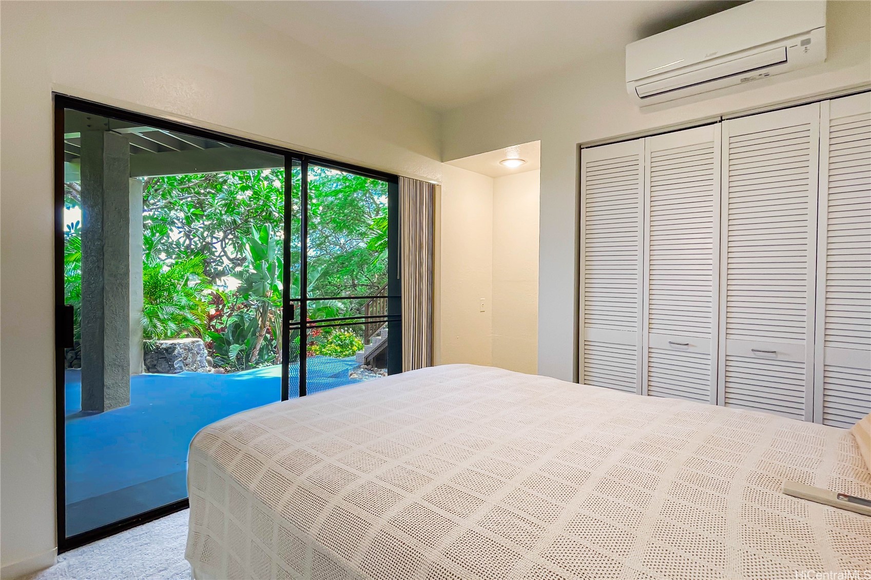 5926 Kalanianaole Highway Property Photo 19