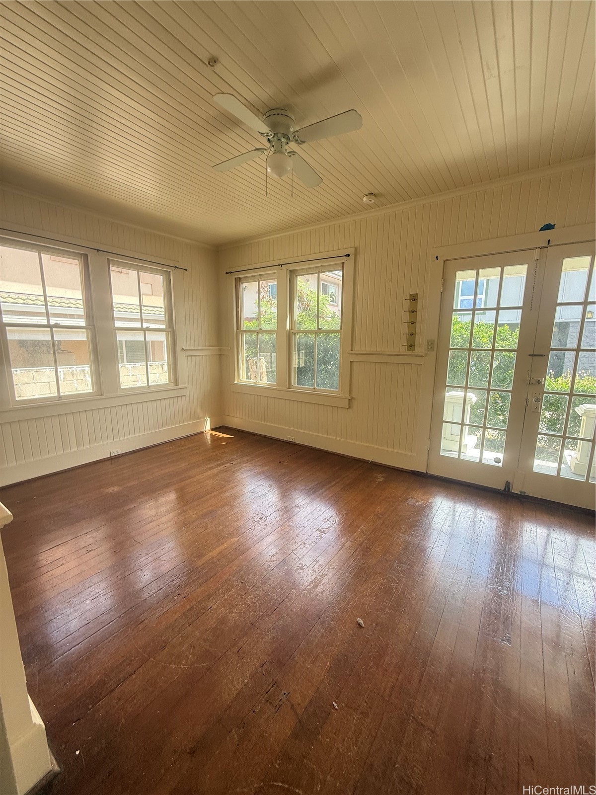 1115 2nd Avenue A Property Photo 3
