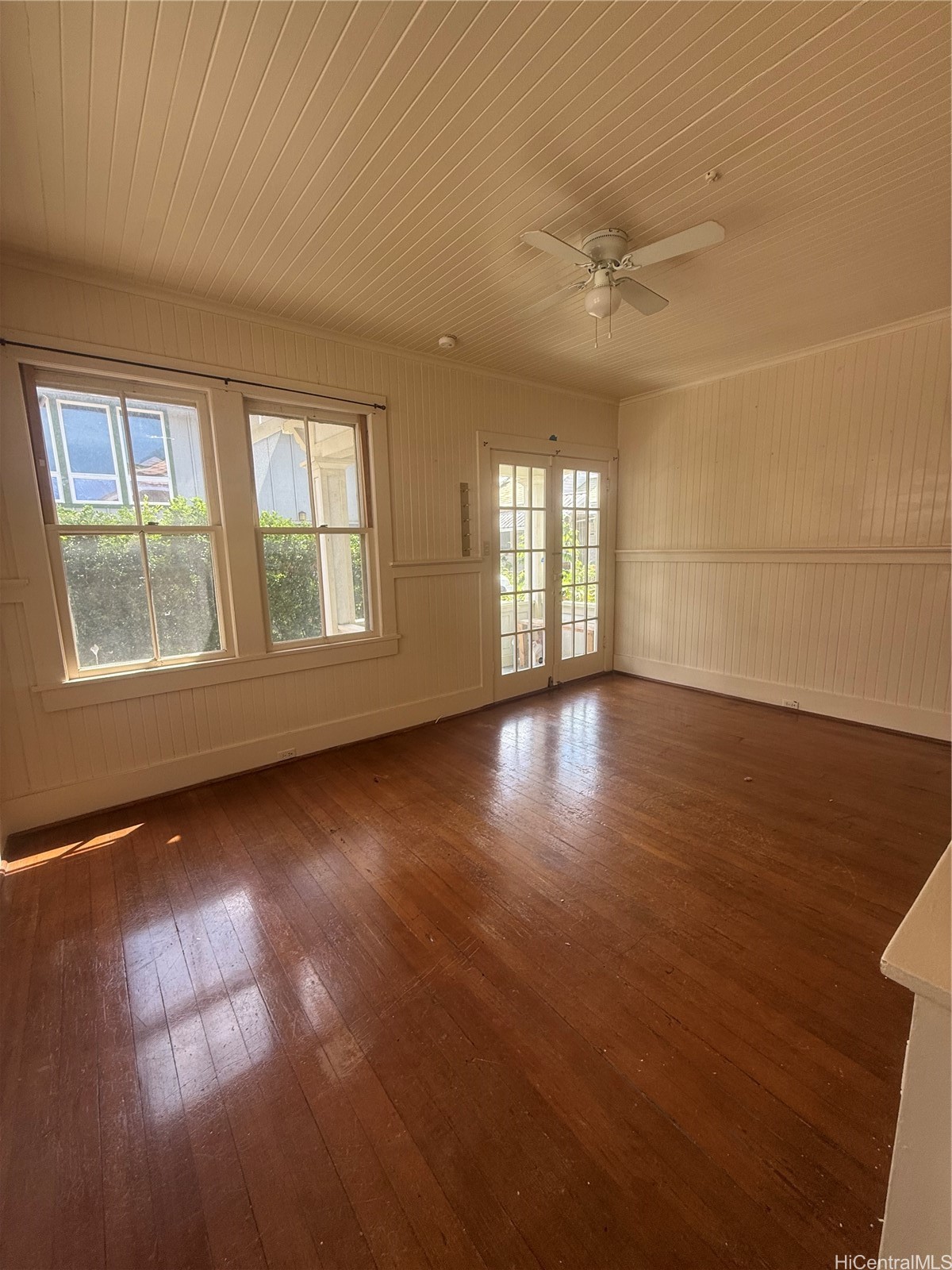 1115 2nd Avenue A Property Photo 5
