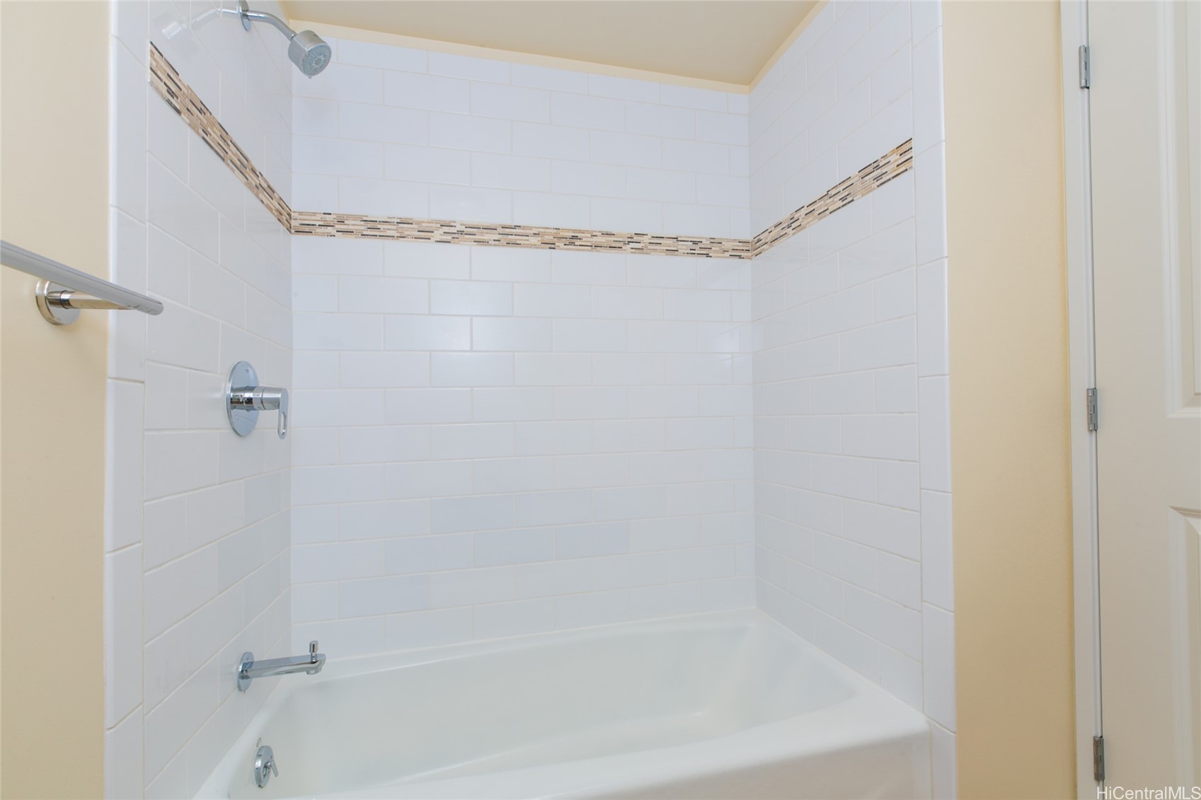 1810 Kaioo Drive B408 Property Photo 11