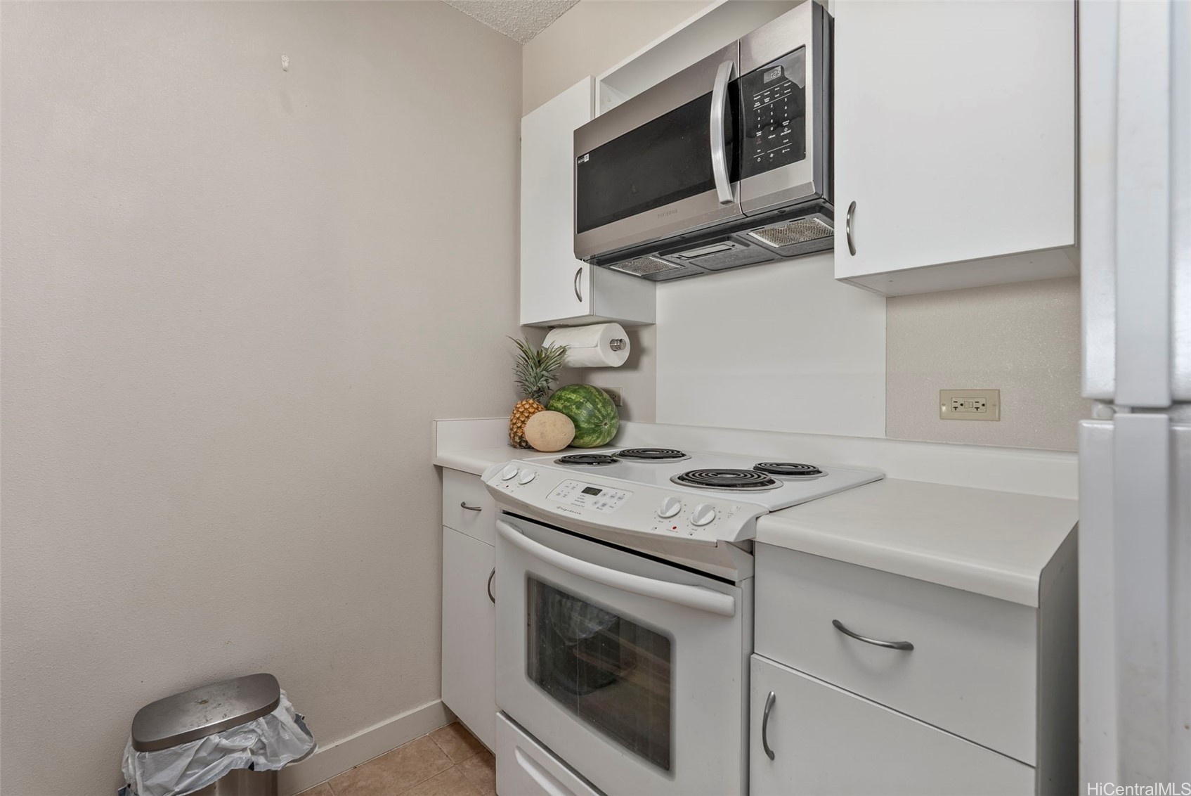 3009 Ala Makahala Place 1813 Property Photo 3