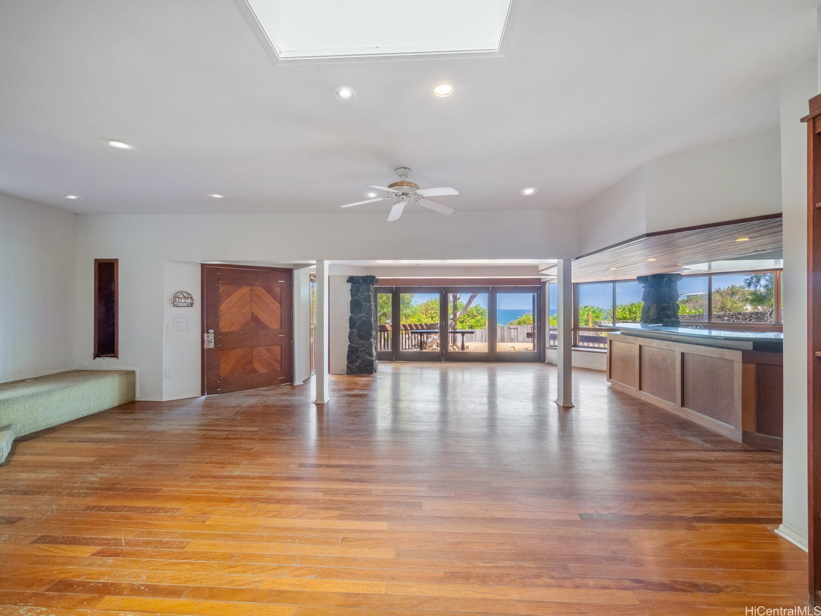 4134 Black Point Road Property Photo 9