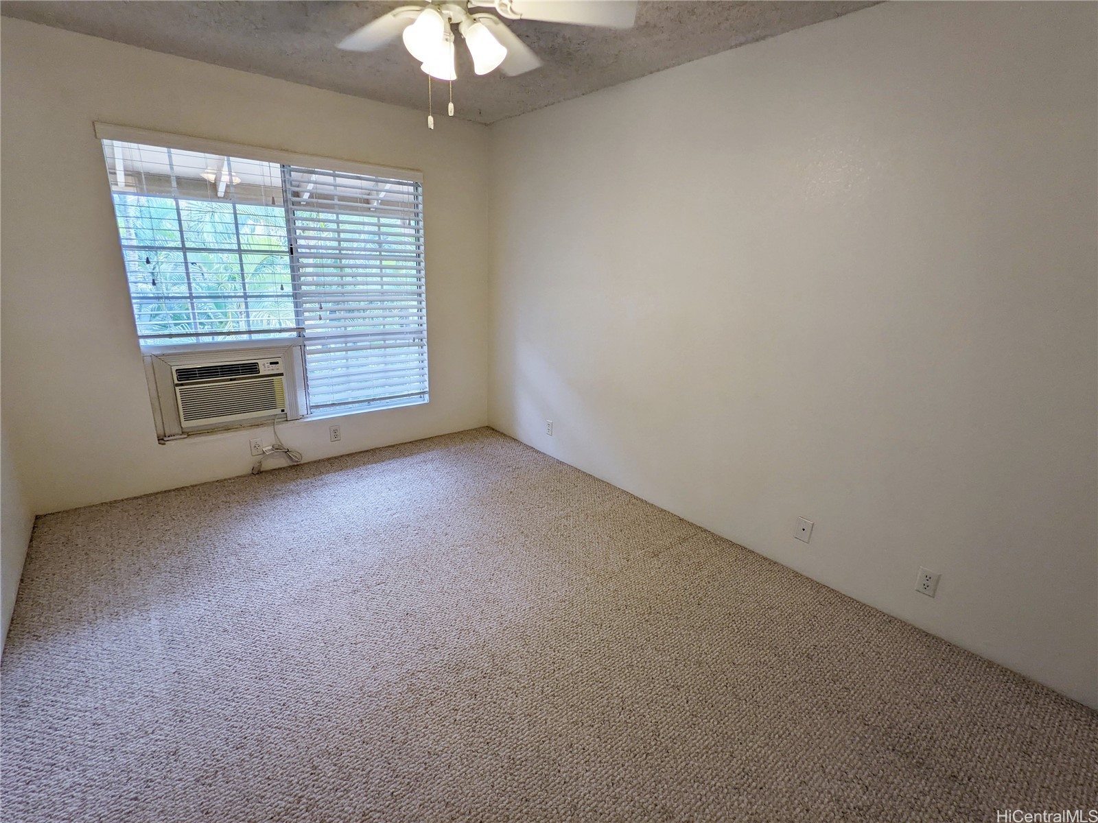 373 Mananai Place 44t Property Photo 6