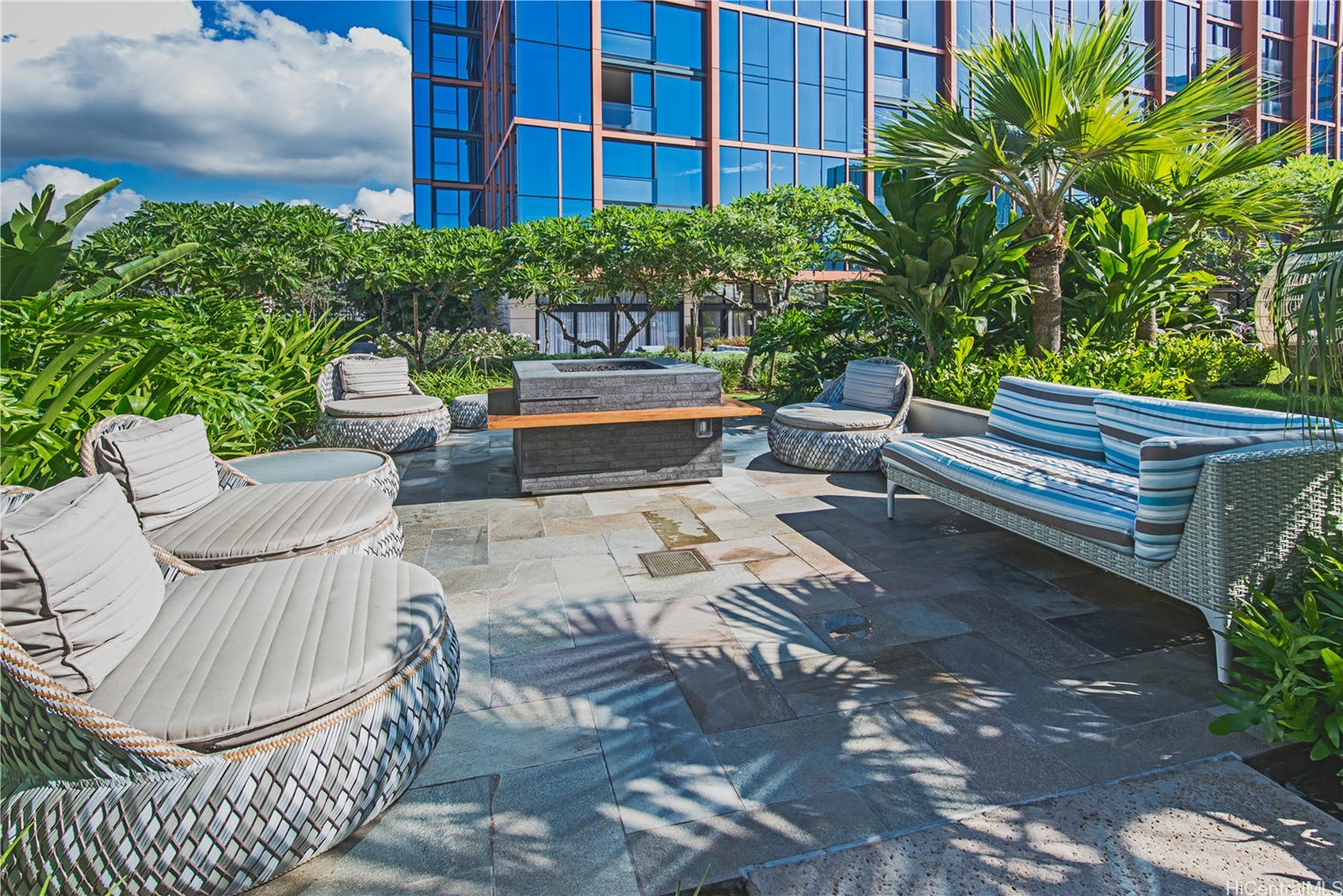 1555 Kapiolani Boulevard 1408 Property Photo 20