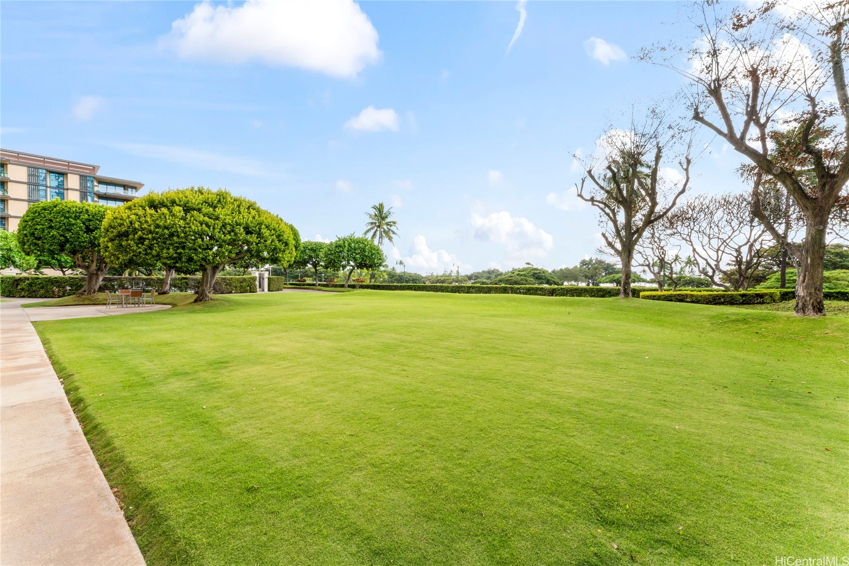 1350 Ala Moana Boulevard 1811 Property Photo 19
