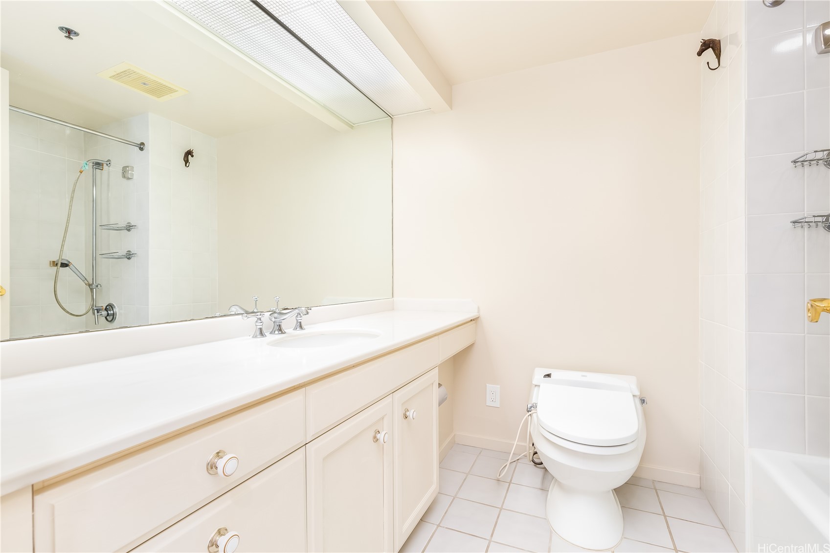 1341 Kapiolani Boulevard 14b Property Photo 13