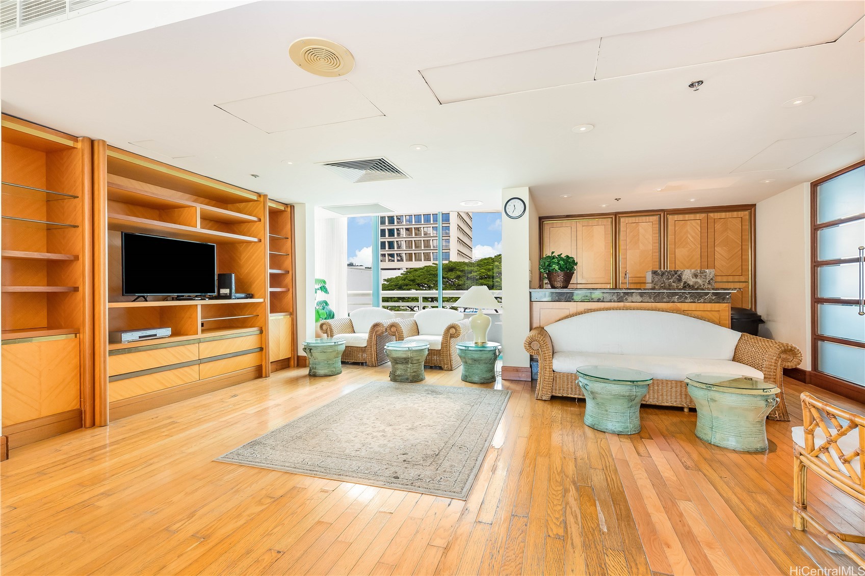 1341 Kapiolani Boulevard 14b Property Photo 21