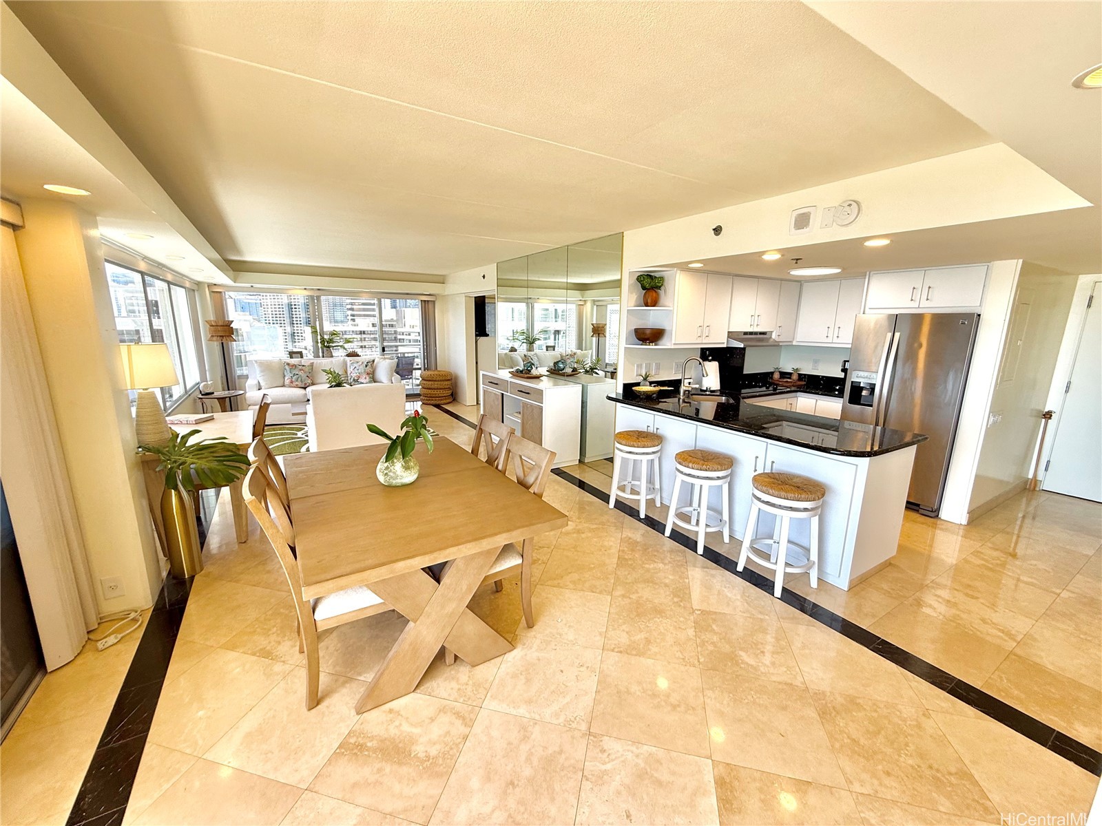 1777 Ala Moana Boulevard 1610 Property Photo 4