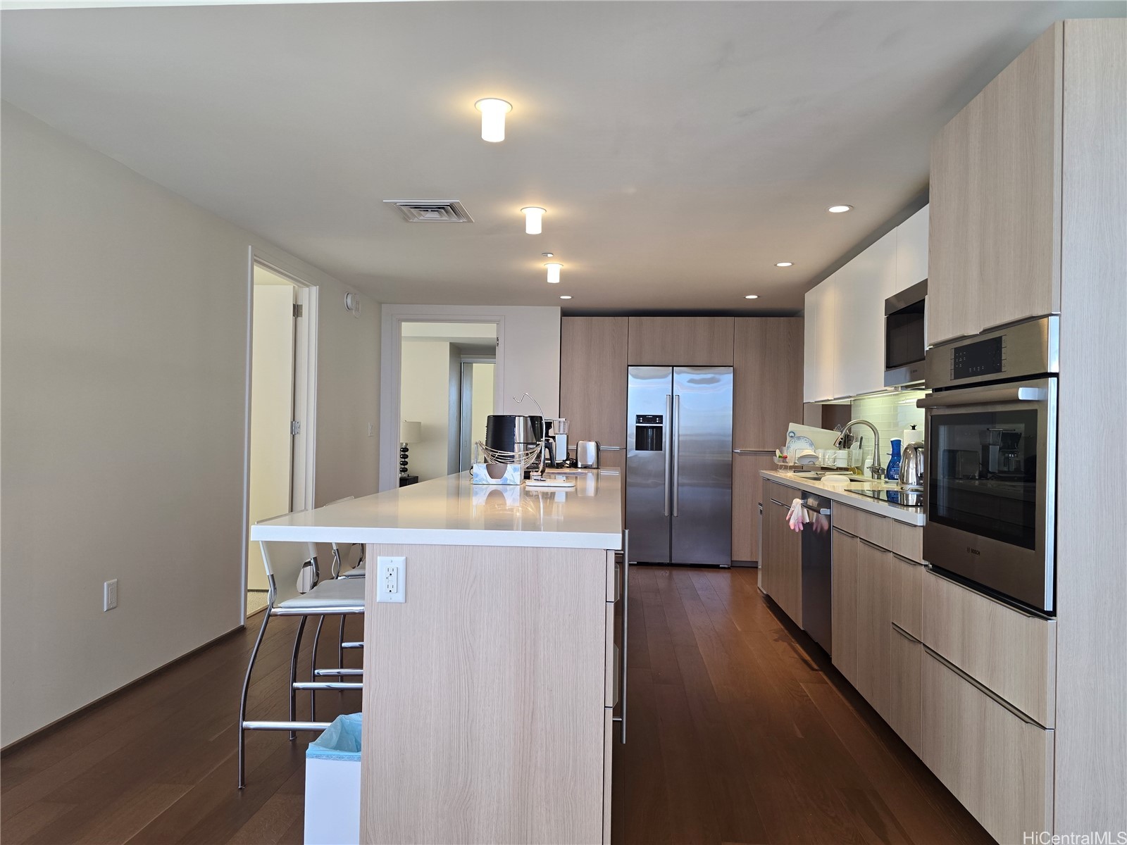 888 Kapiolani Boulevard 2105 Property Photo 4