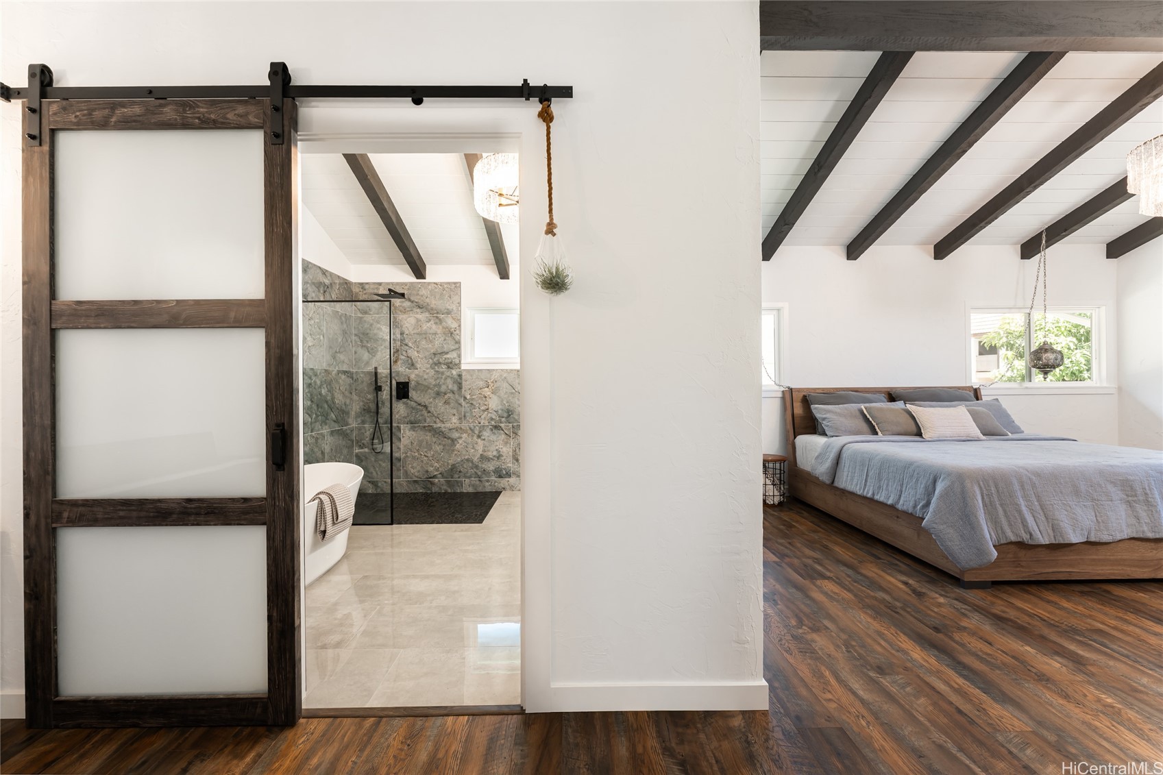1931 Alaweo Street Property Photo 18