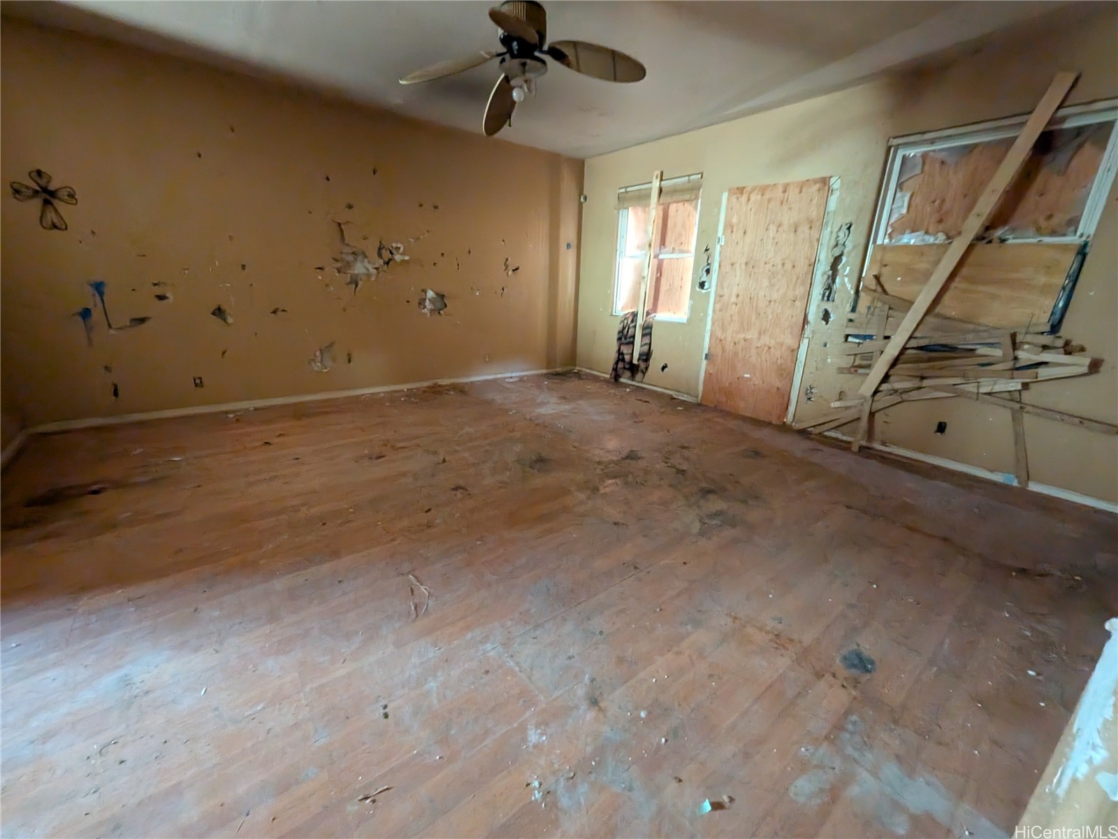 87-206 Halemaluhia Place Property Photo 9