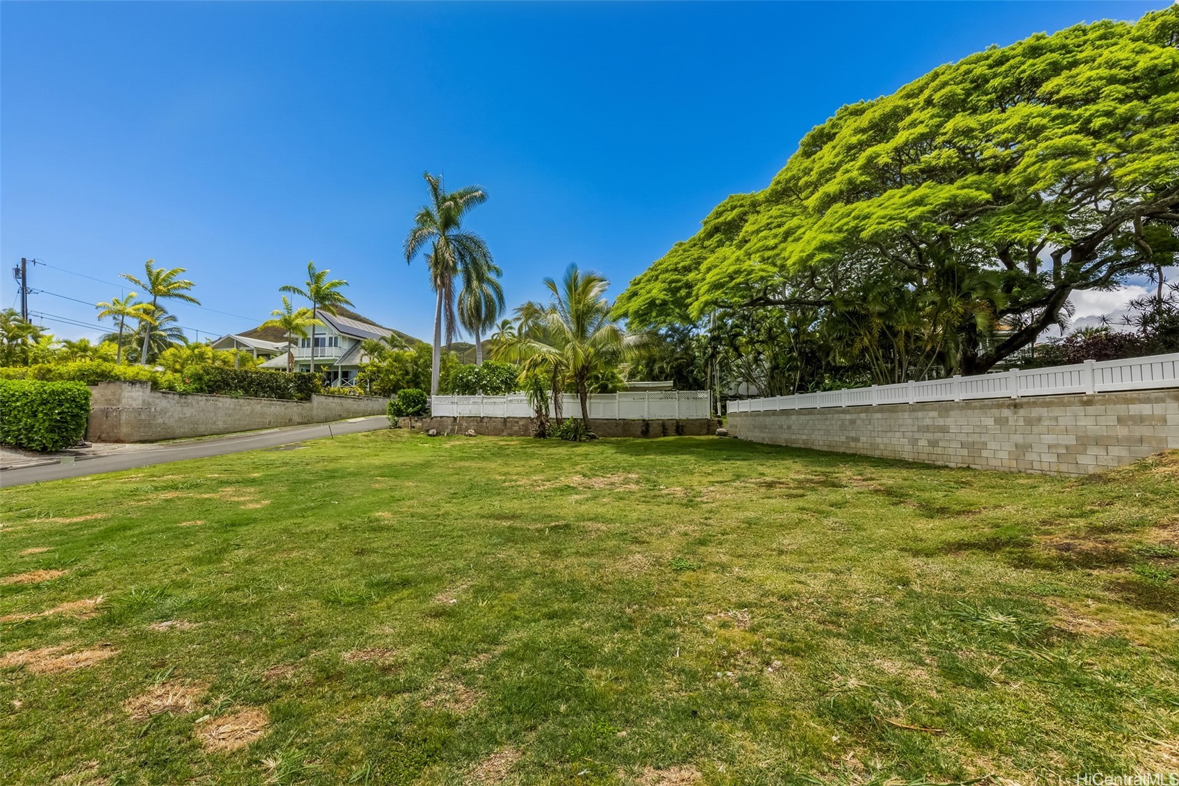 5 Paku Place Property Photo 16
