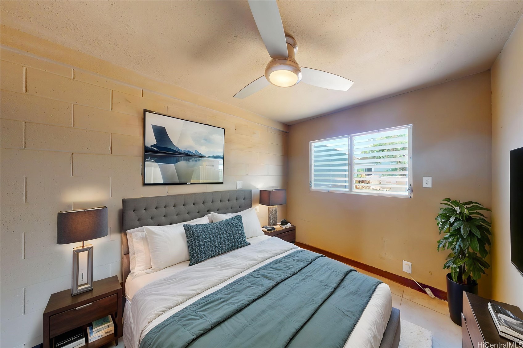 84-655 Kepue Street Property Photo 10