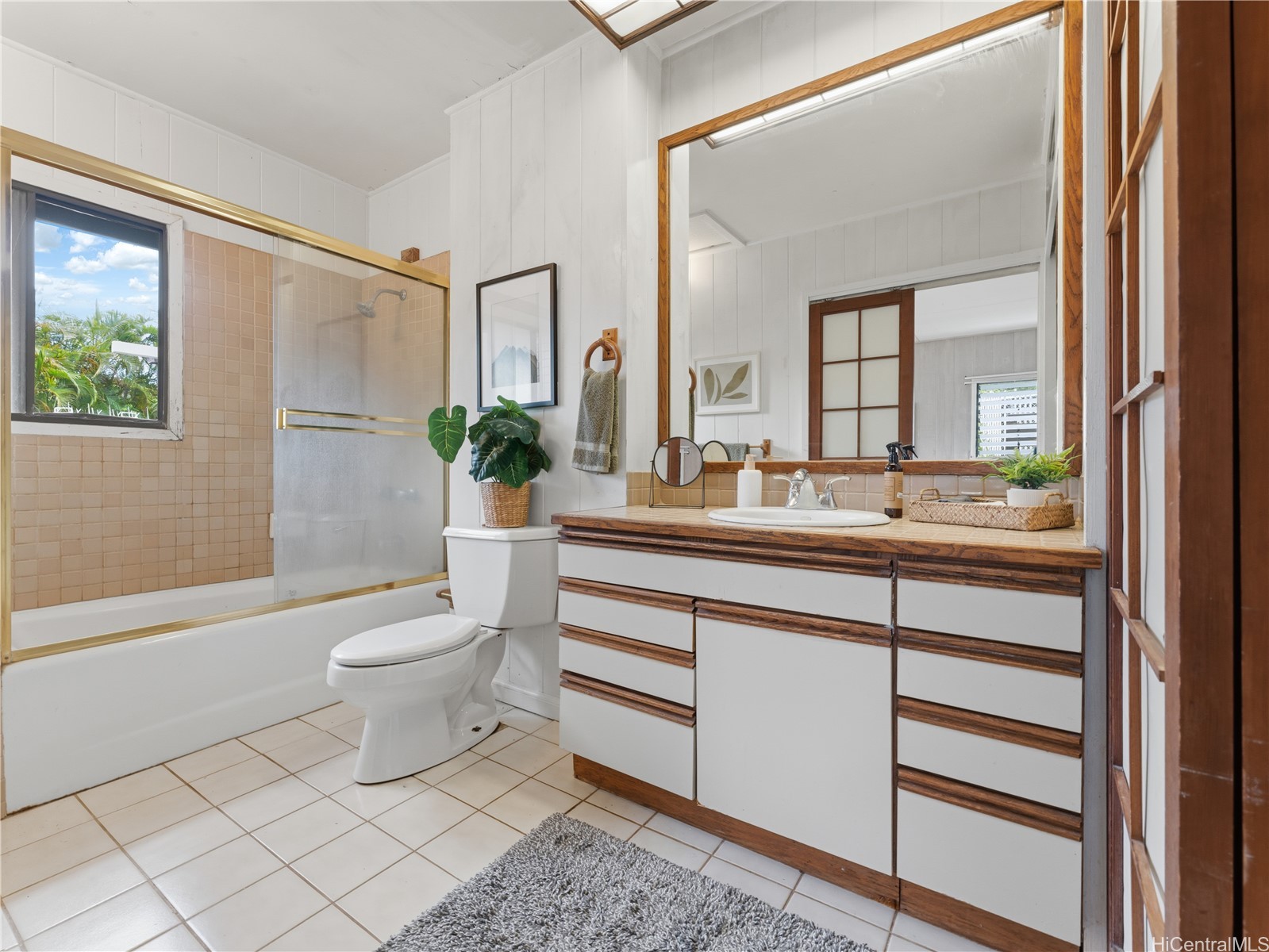 313 Anolani Street Property Photo 11