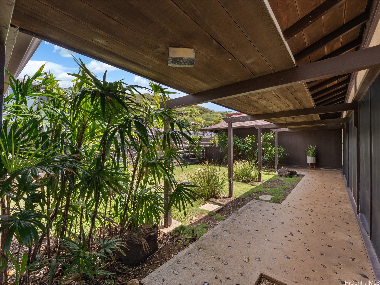 313 Anolani Street Property Photo 18