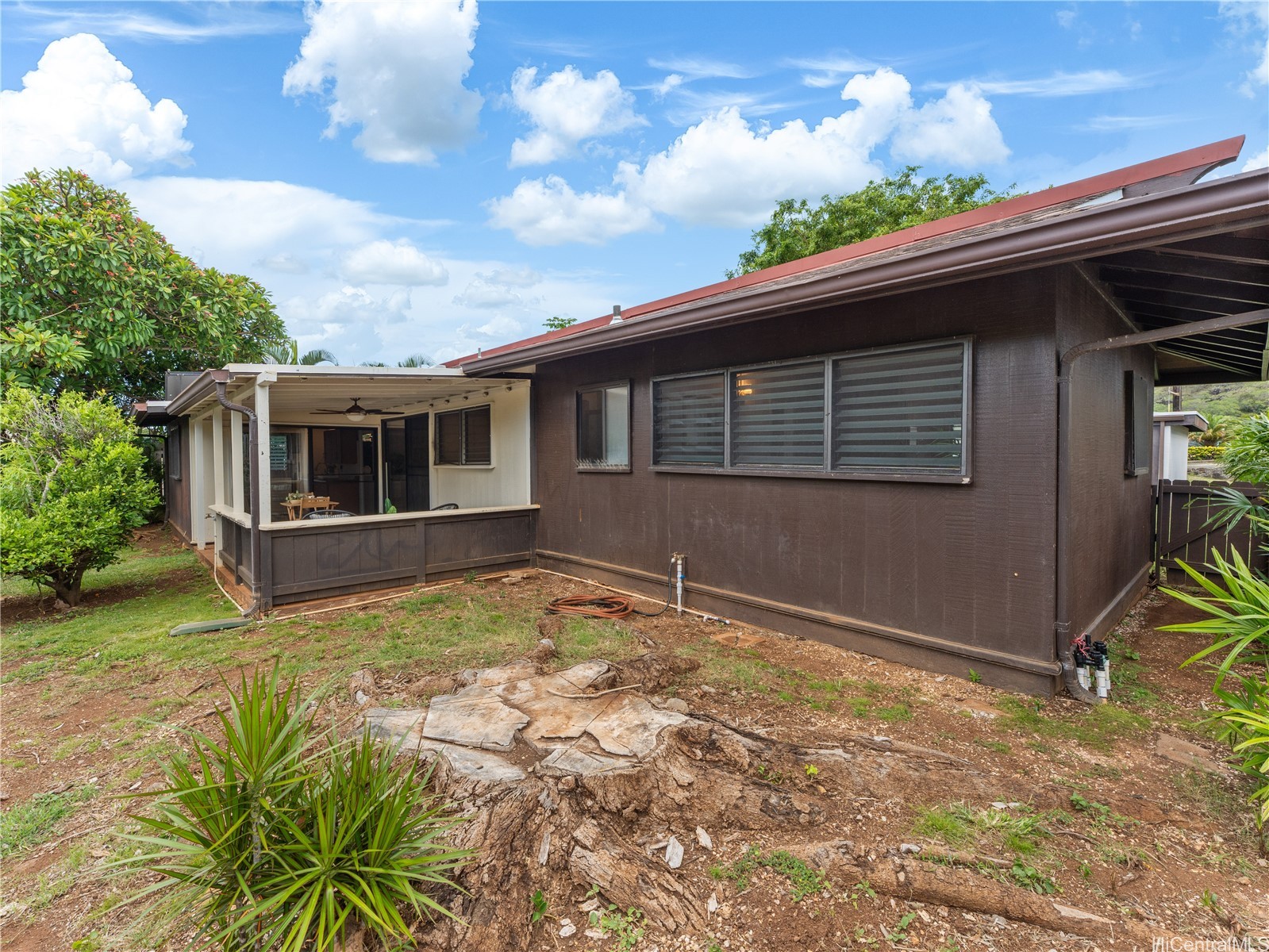 313 Anolani Street Property Photo 20