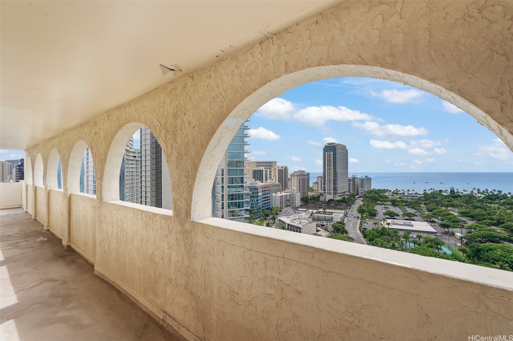 2092 Kuhio Avenue 906 Property Photo 21