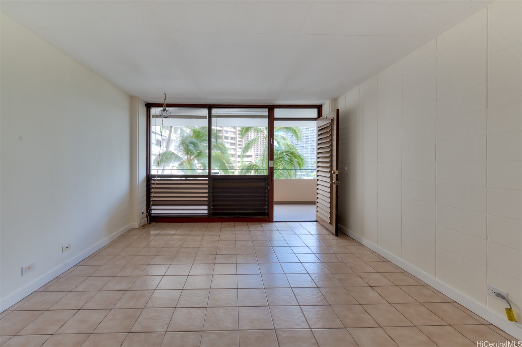 1720 Ala Moana Boulevard 706a Property Photo 4