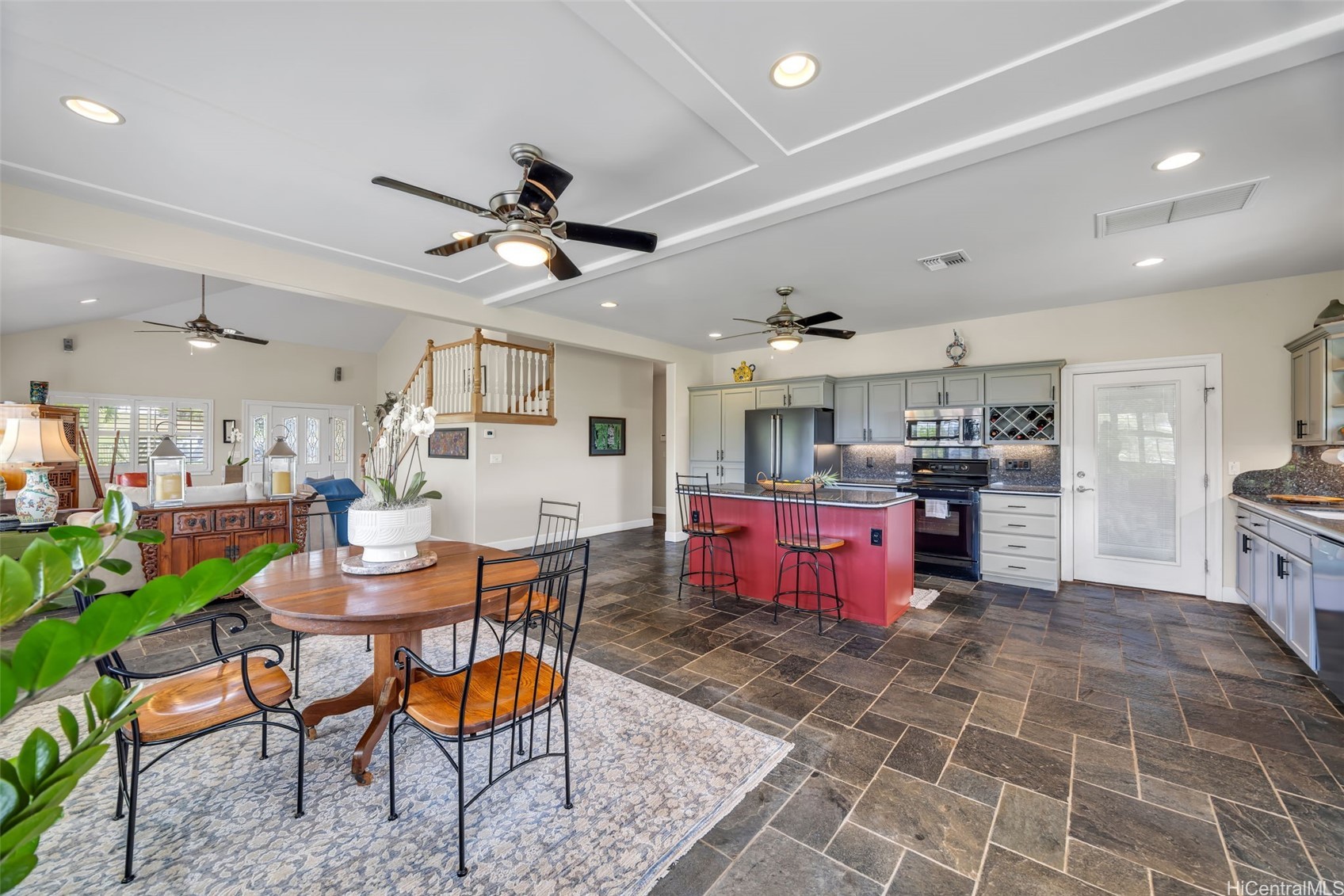 25 Kamalei Circle Property Photo 9